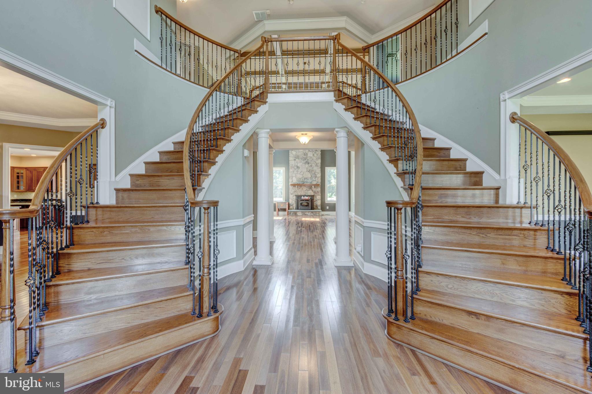 THE RESERVE AT TRIADELPHIA CROSSING - Residential