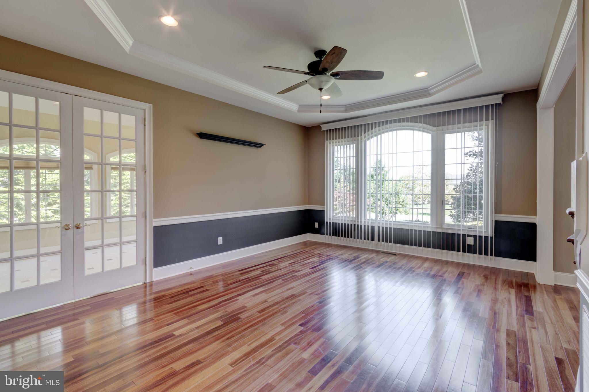 THE RESERVE AT TRIADELPHIA CROSSING - Residential