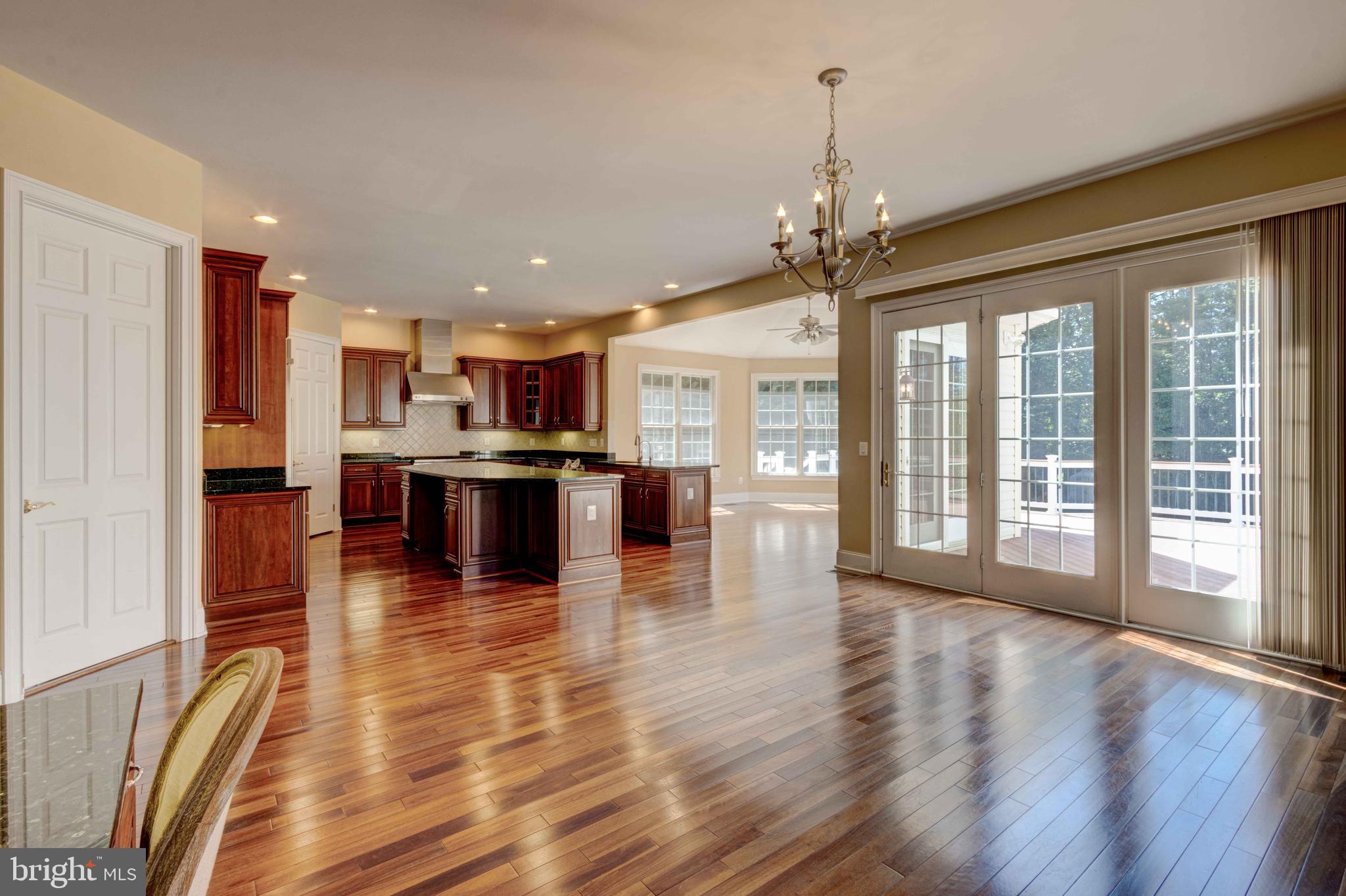 THE RESERVE AT TRIADELPHIA CROSSING - Residential