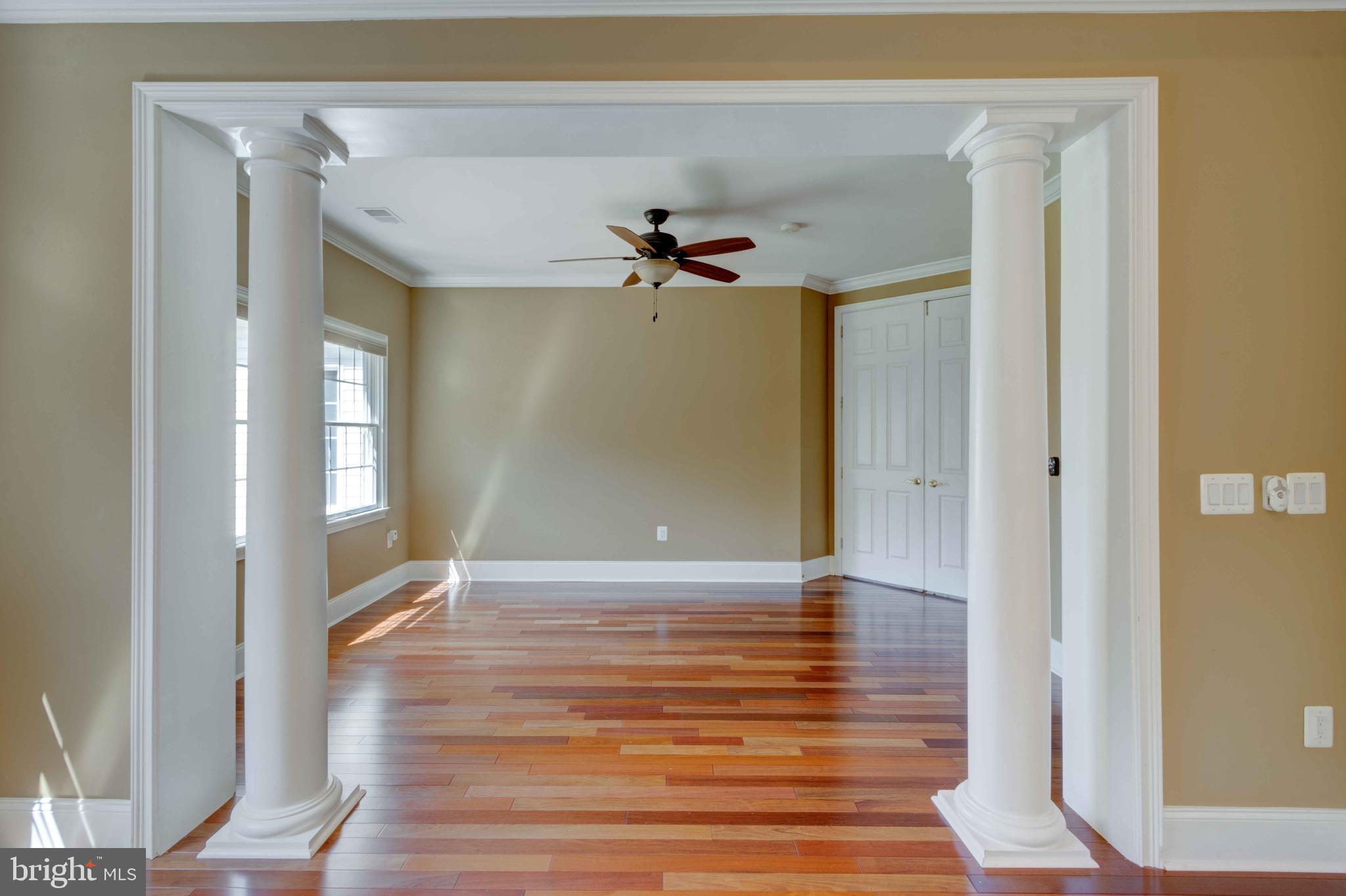 THE RESERVE AT TRIADELPHIA CROSSING - Residential