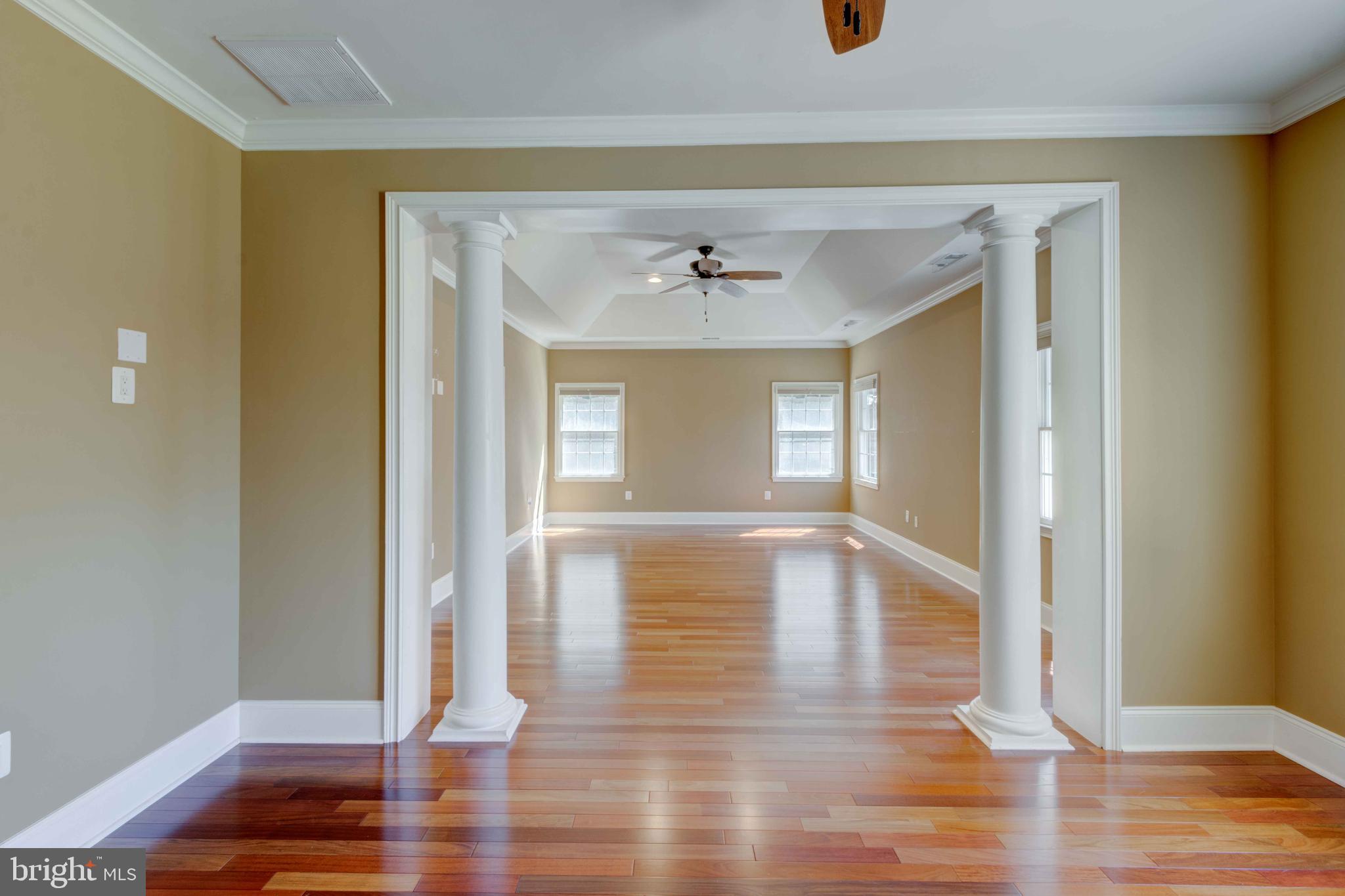 THE RESERVE AT TRIADELPHIA CROSSING - Residential