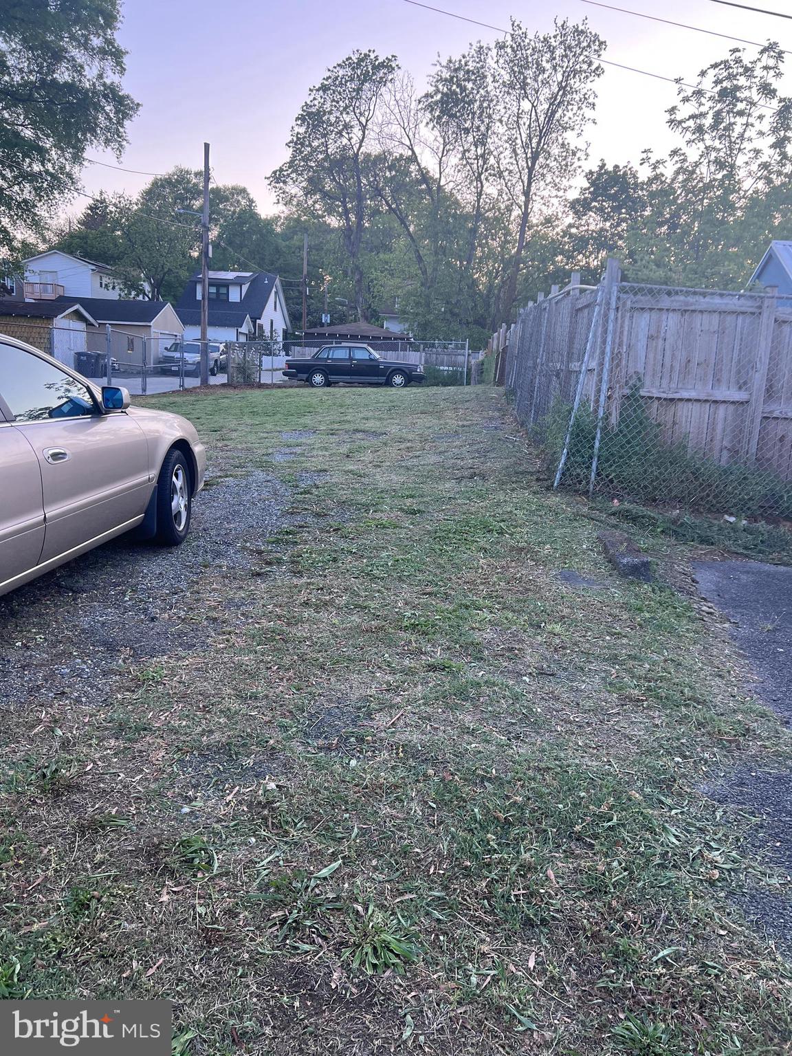 BROOKLAND - Commercial Sale