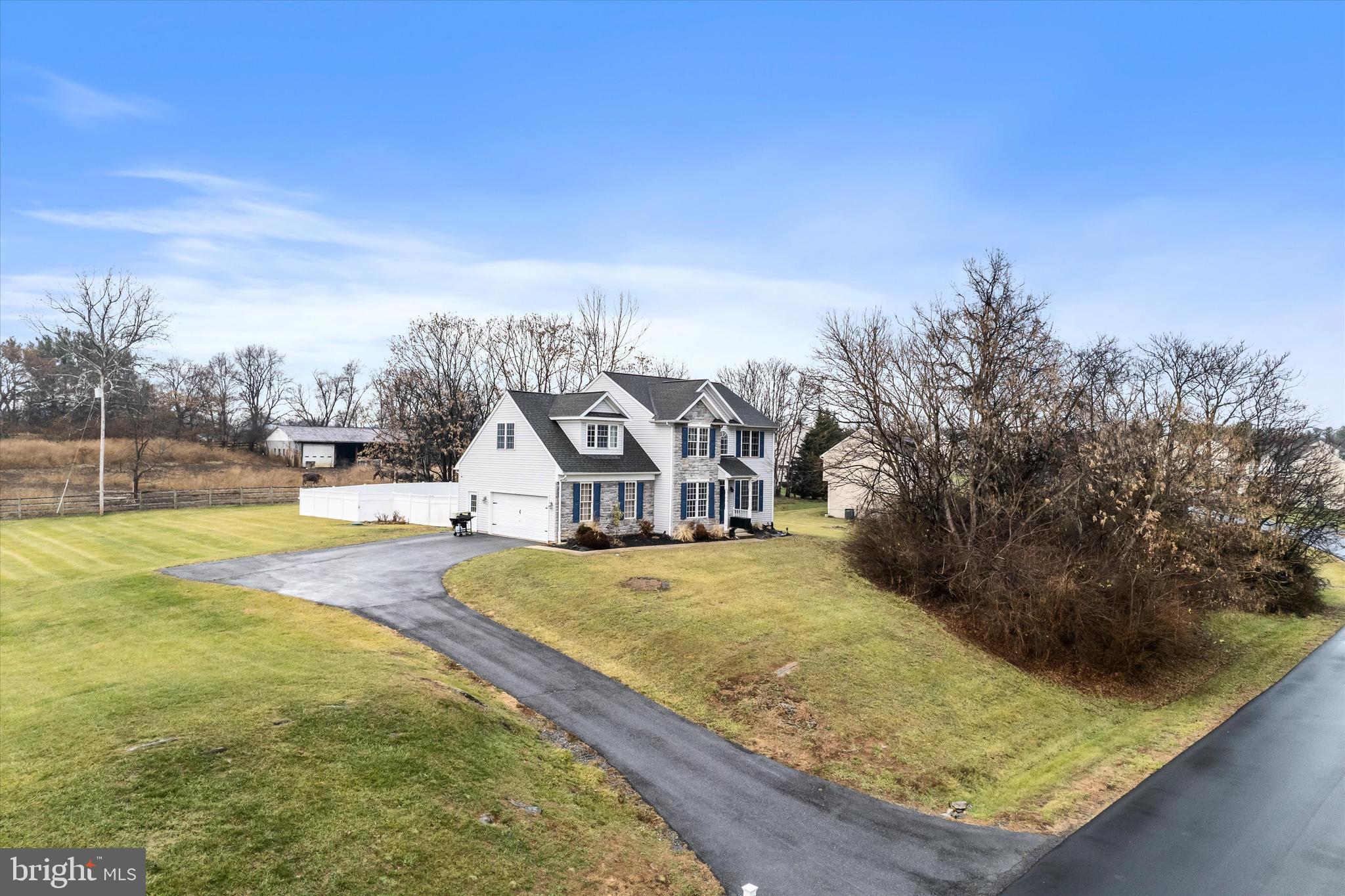 AMBERFIELD - Residential