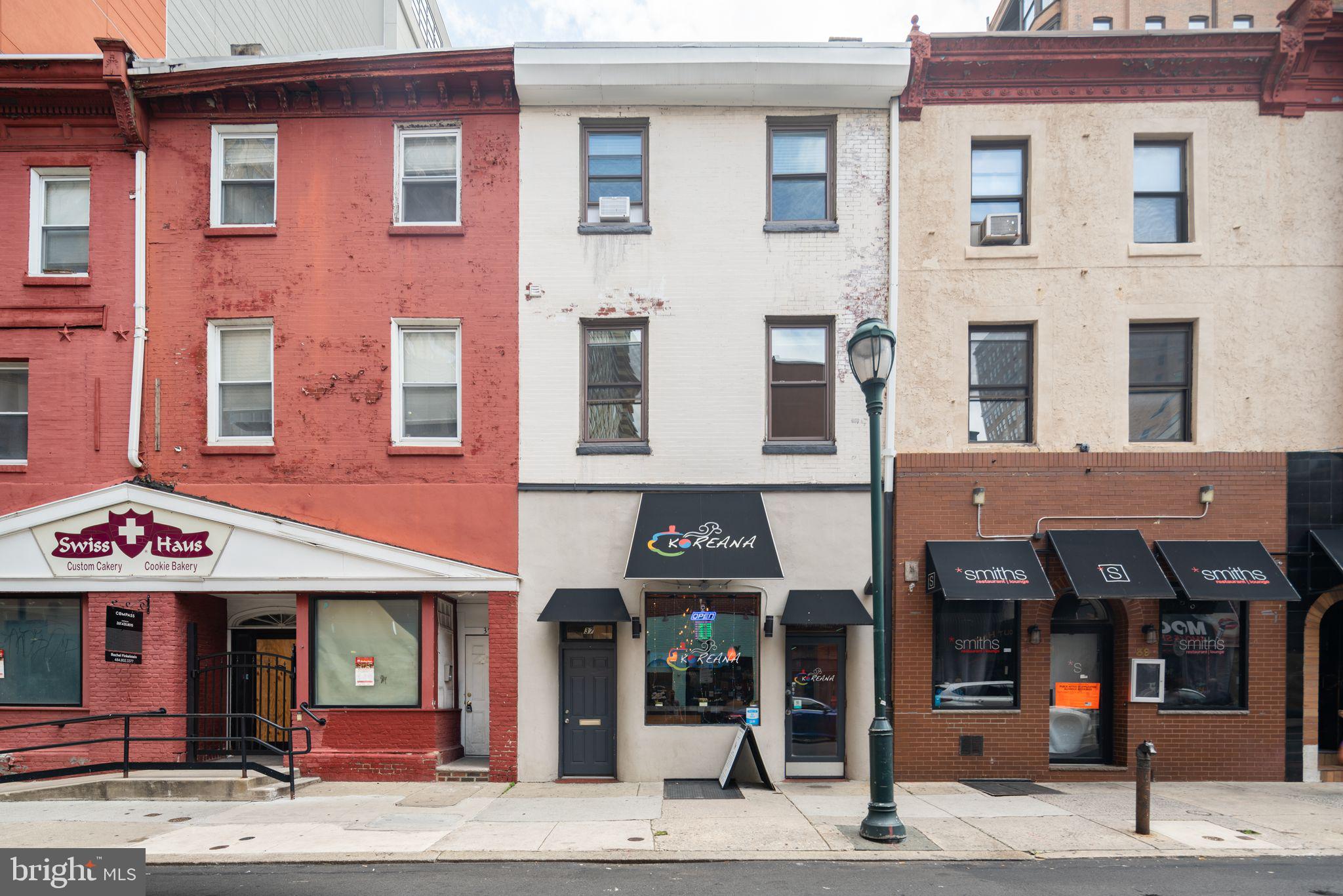 RITTENHOUSE SQUARE - Residential Lease