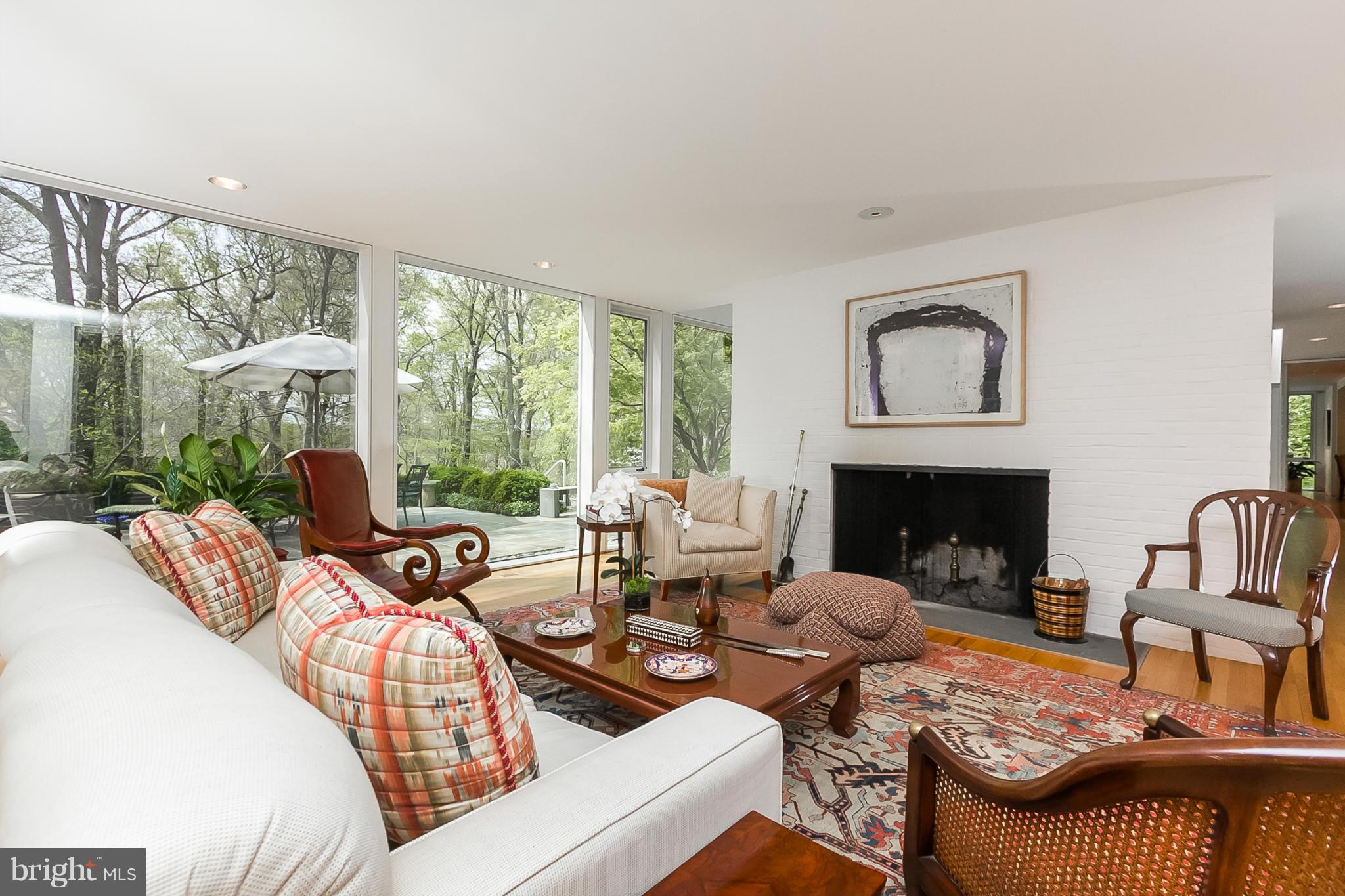 OAK HILL - Residential