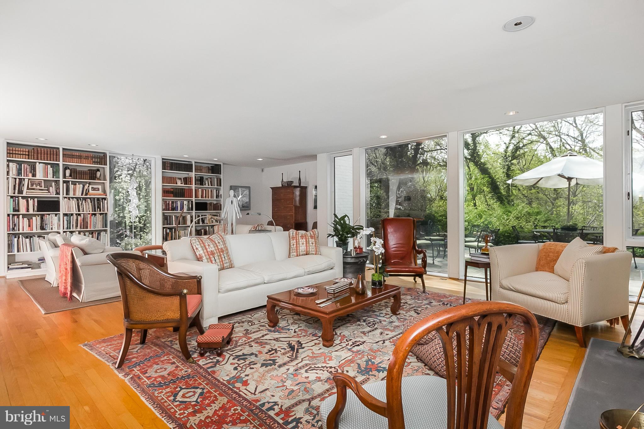 OAK HILL - Residential