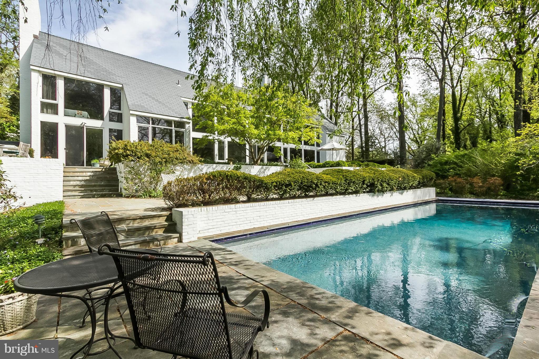 OAK HILL - Residential