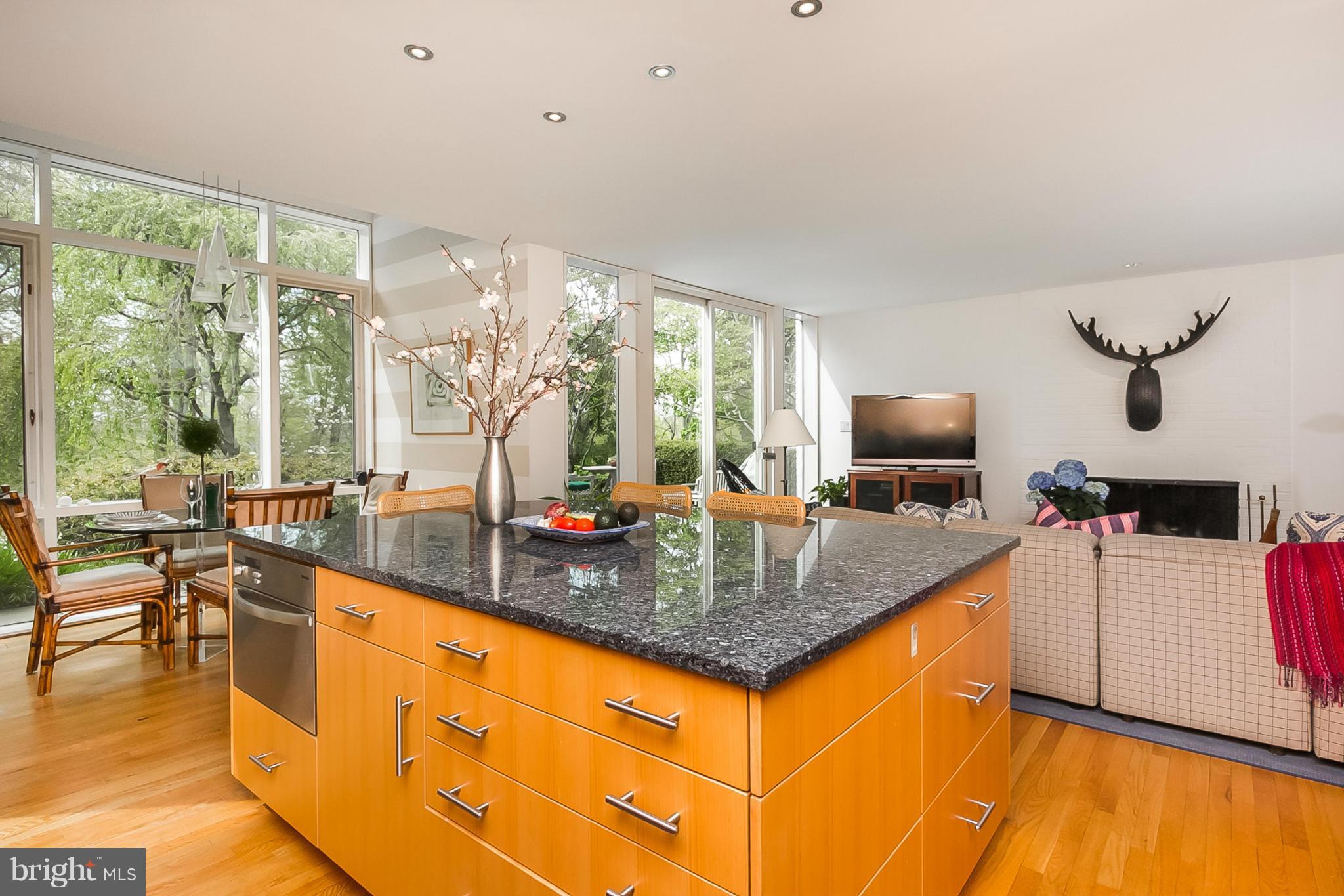 OAK HILL - Residential