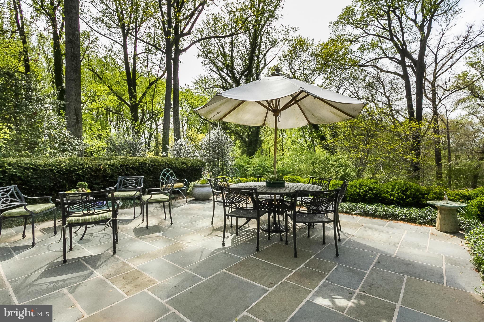 OAK HILL - Residential