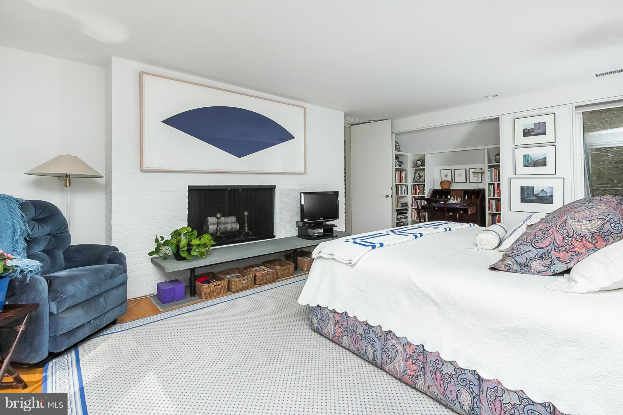 OAK HILL - Residential