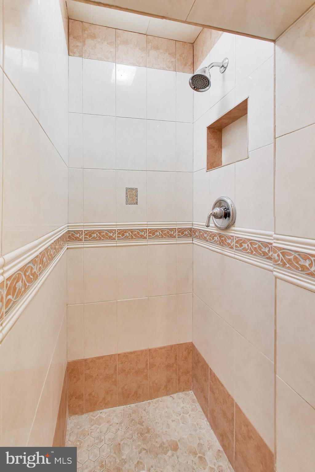 CHEVERLY - Residential