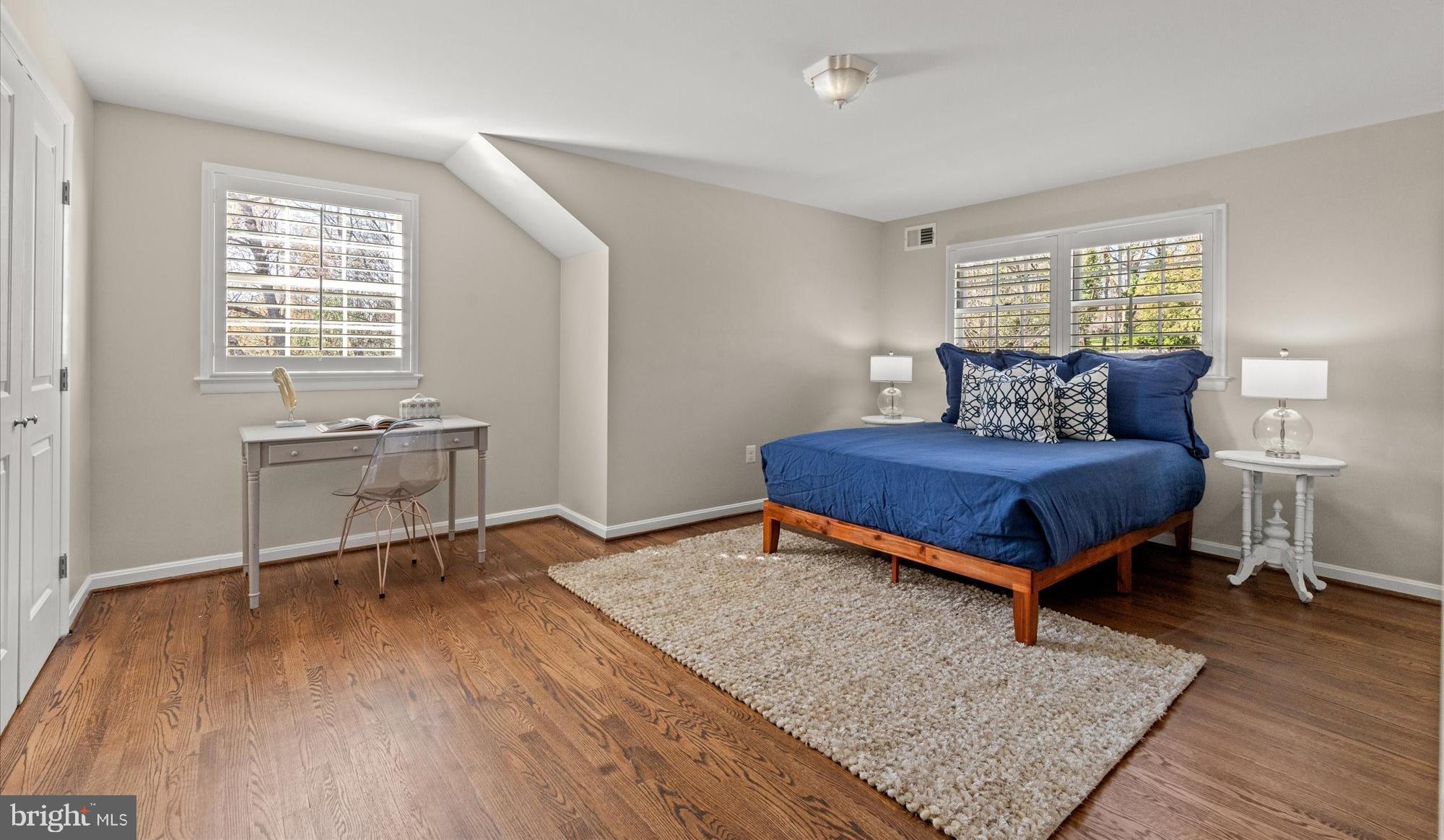 STERLING - Residential