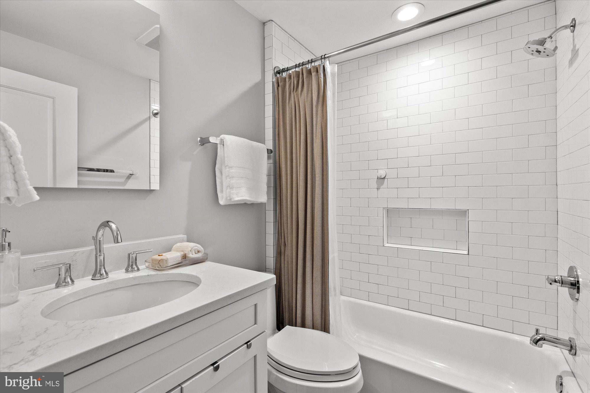 STERLING - Residential