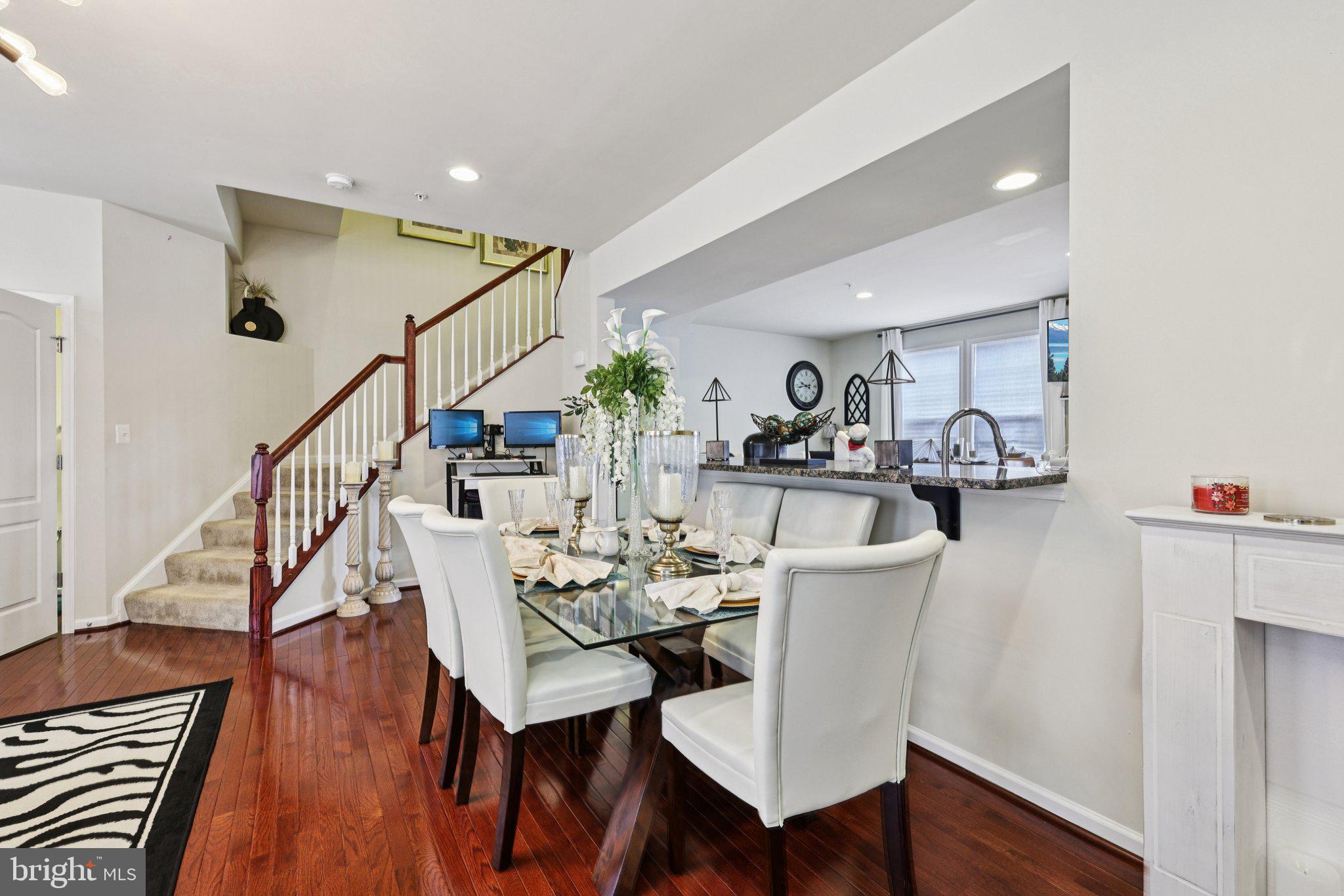 STONEBRIDGE - Residential