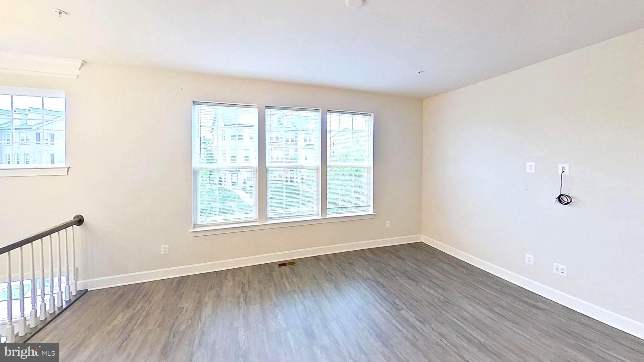 HAMILTON PARK - Residential