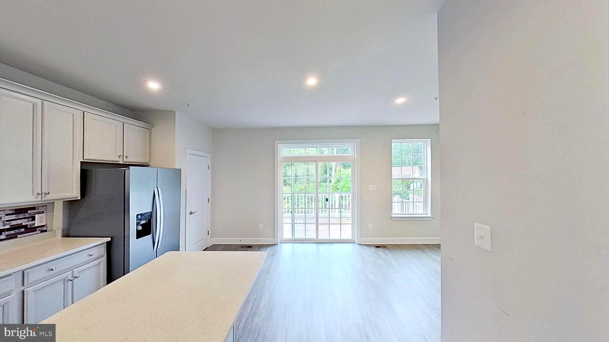 HAMILTON PARK - Residential