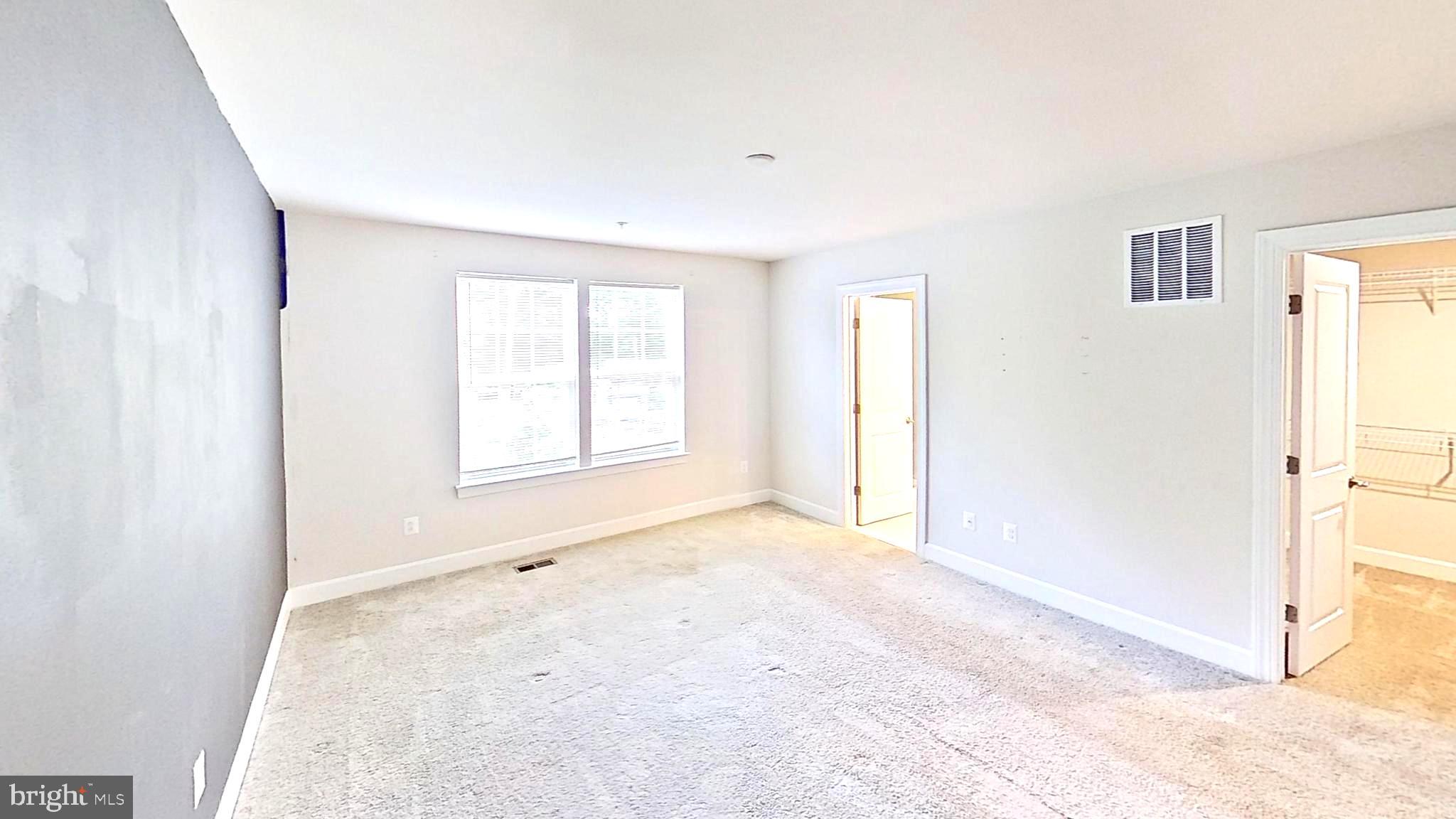 HAMILTON PARK - Residential