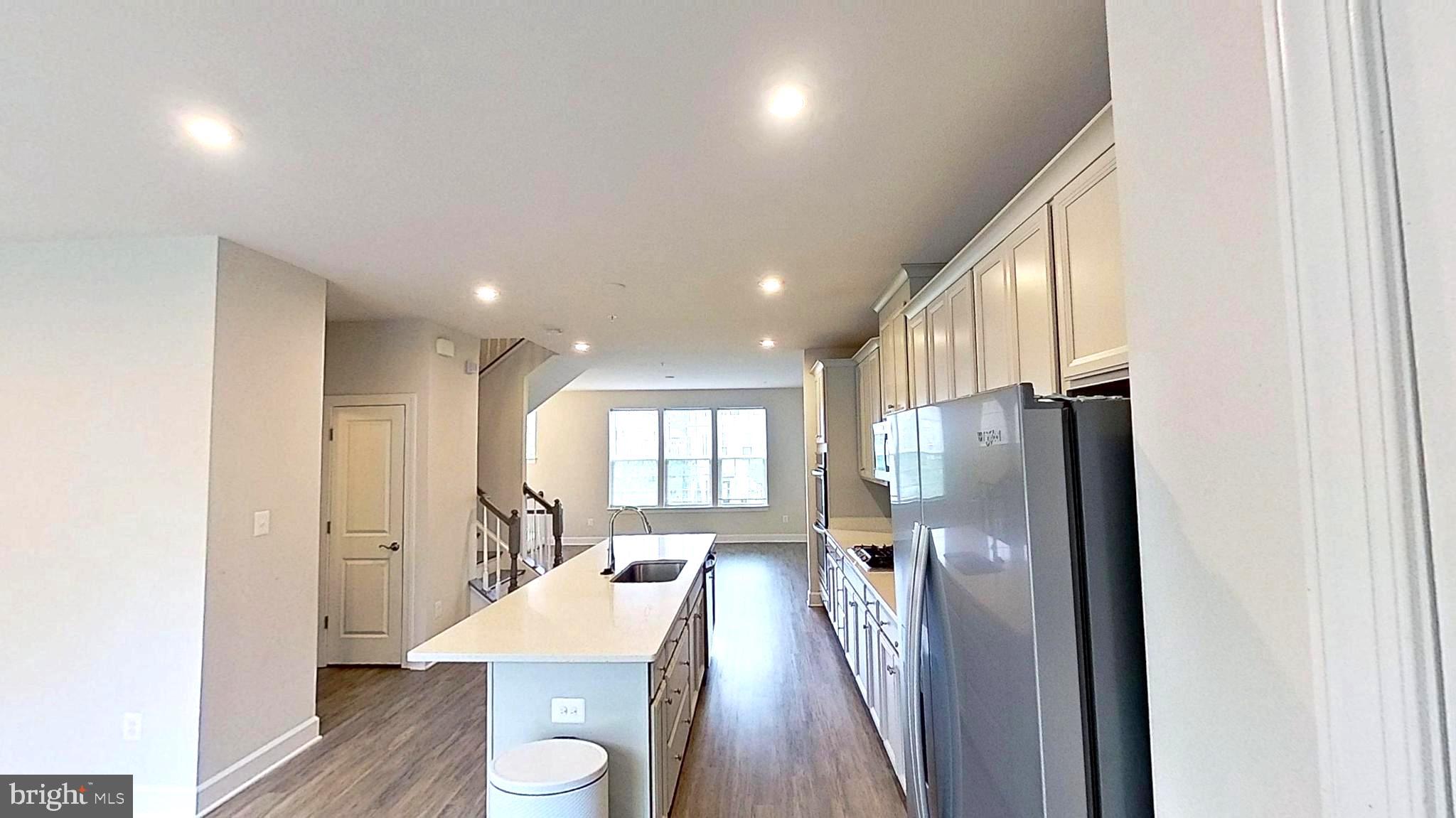 HAMILTON PARK - Residential