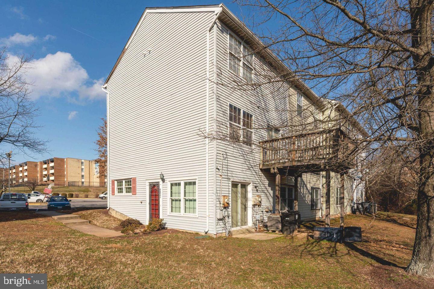 THE TOWNS AT WALKER MILL - Residential Lease