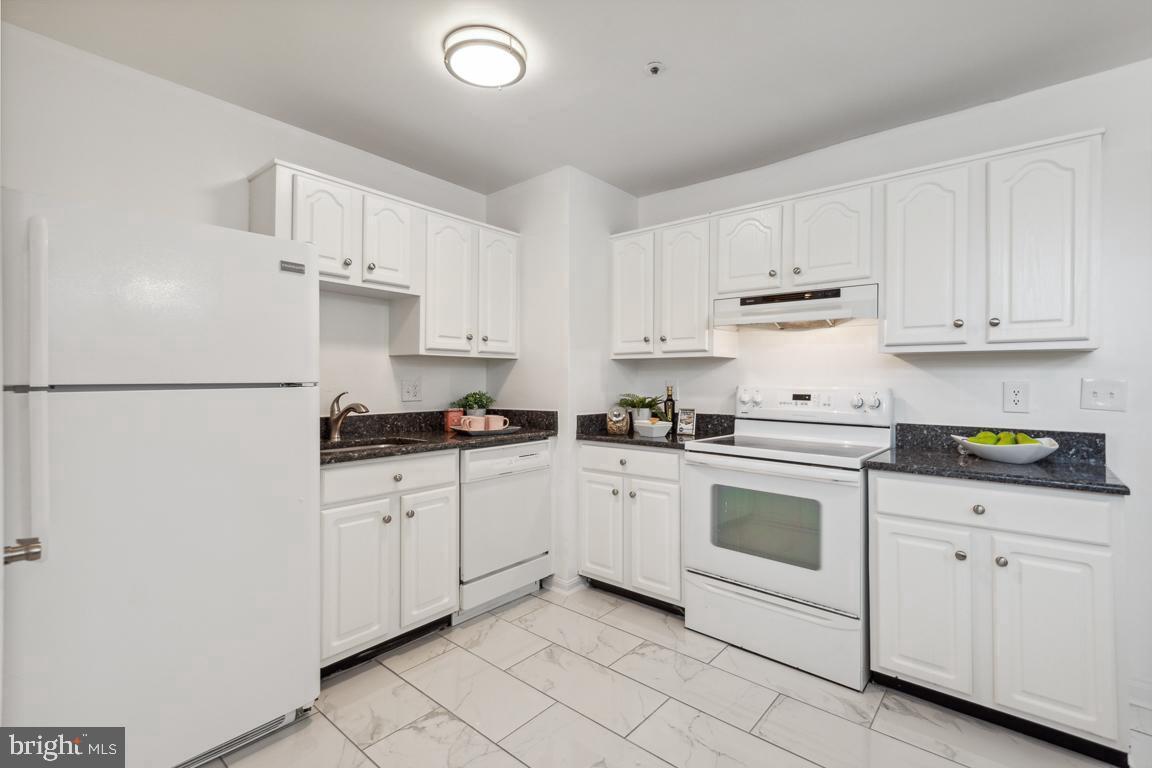 THE TOWNS AT WALKER MILL - Residential Lease