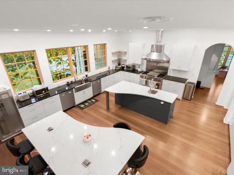 POTOMAC VILLAGE - Residential