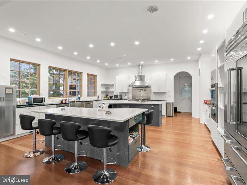 POTOMAC VILLAGE - Residential