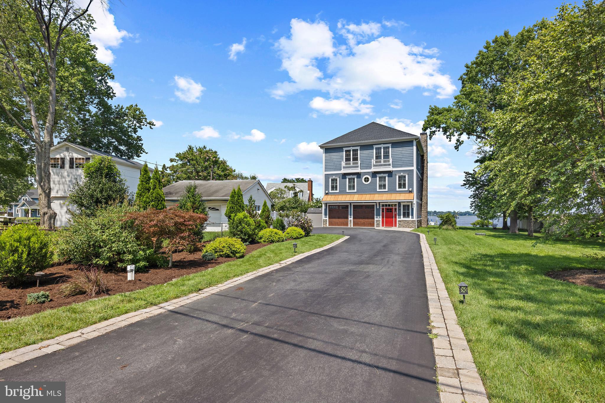 SHORE ACRES - Residential