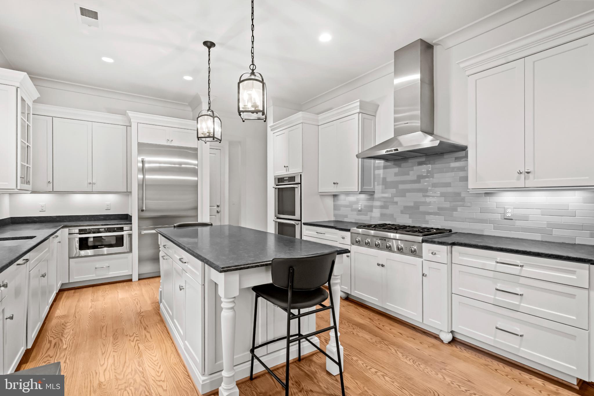 SHIRLEY WOODS - Residential