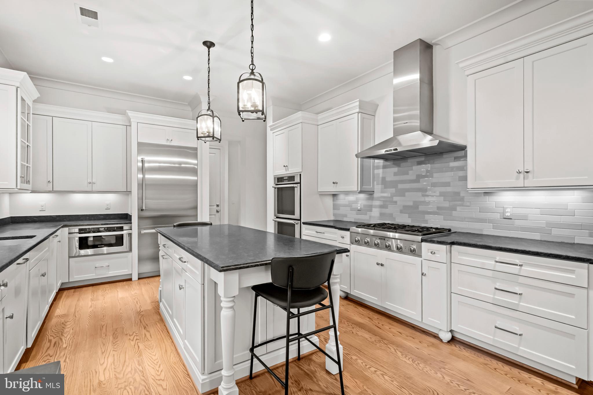 SHIRLEY WOODS - Residential