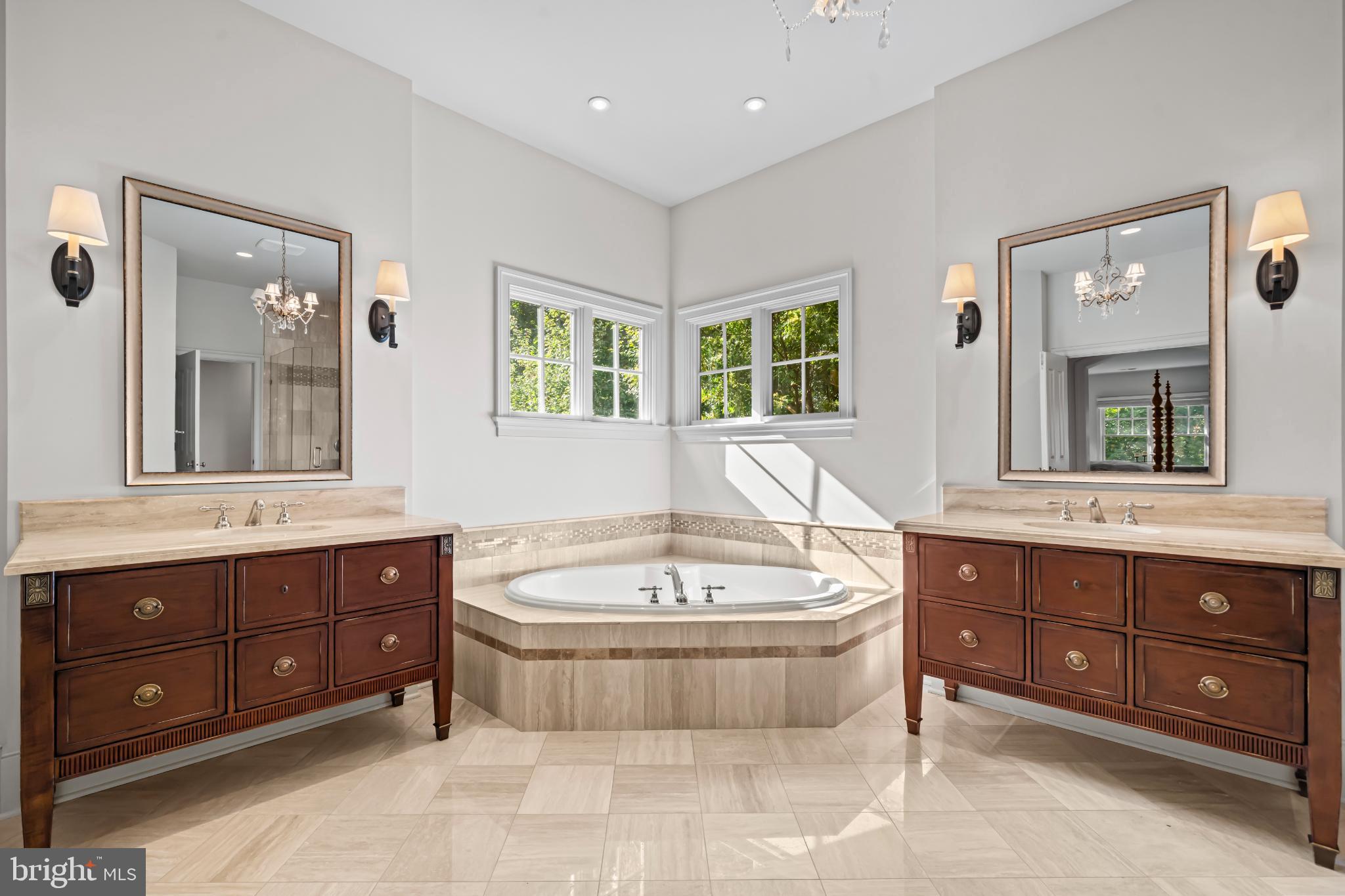 SHIRLEY WOODS - Residential