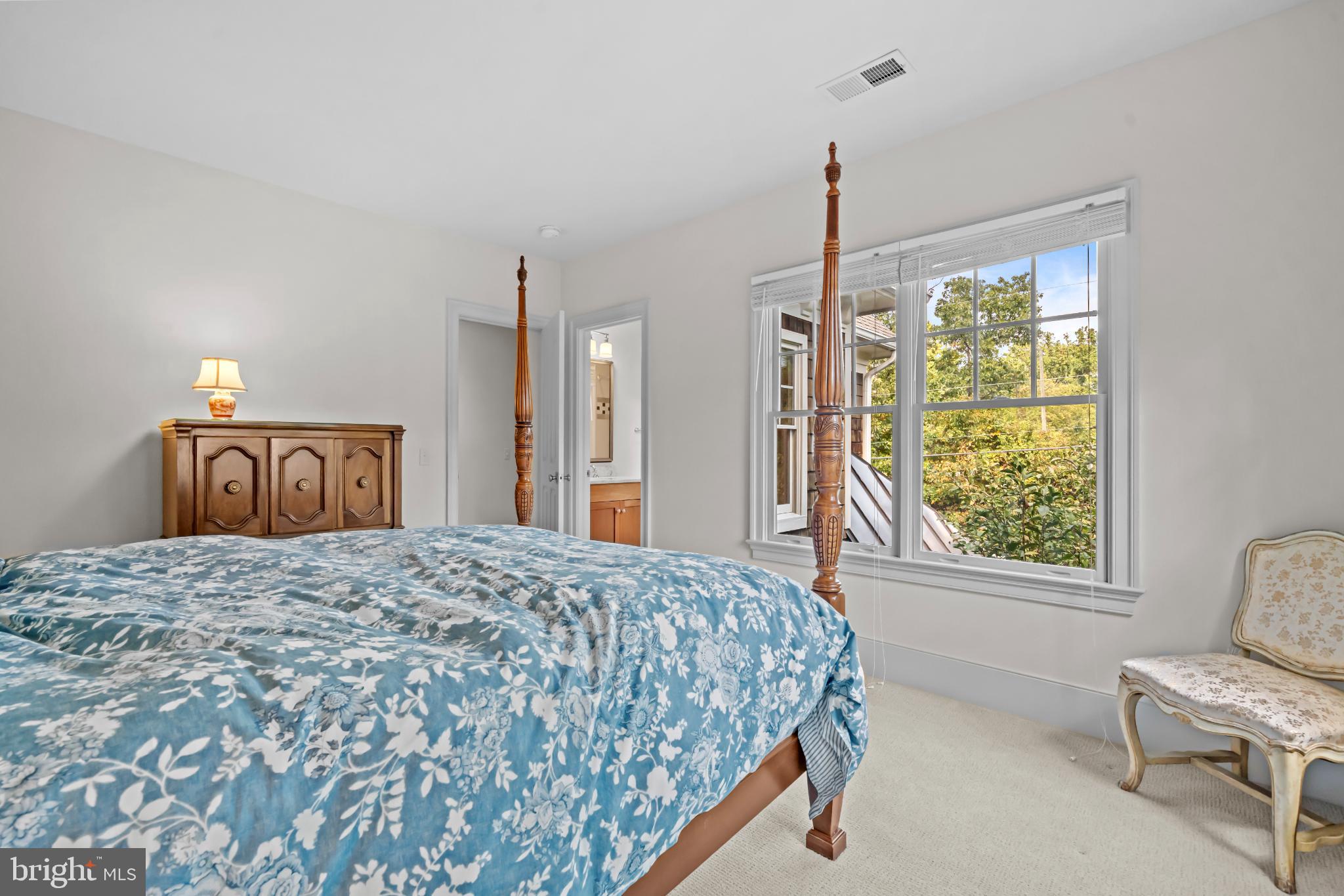 SHIRLEY WOODS - Residential