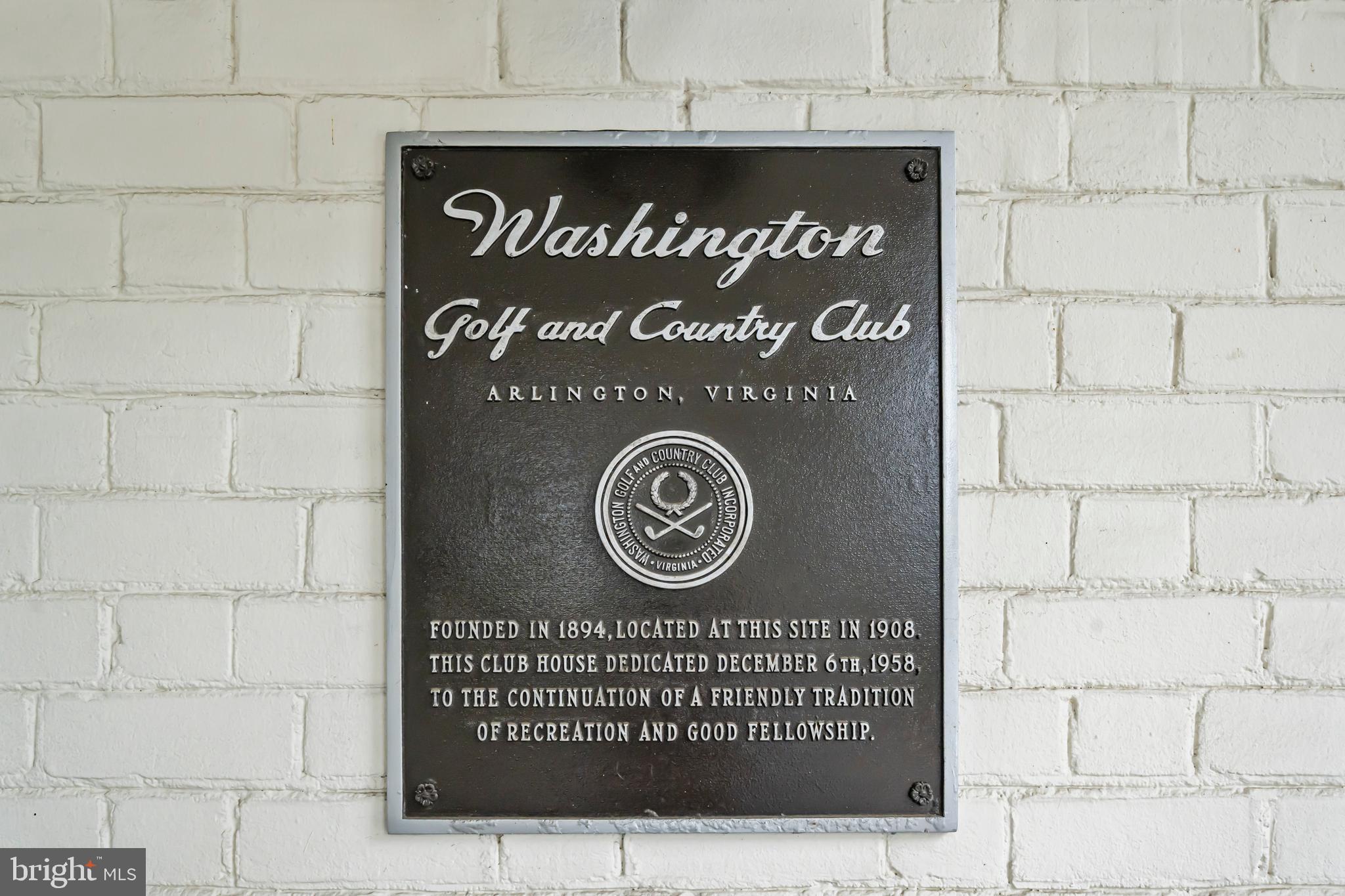 SHIRLEY WOODS - Residential