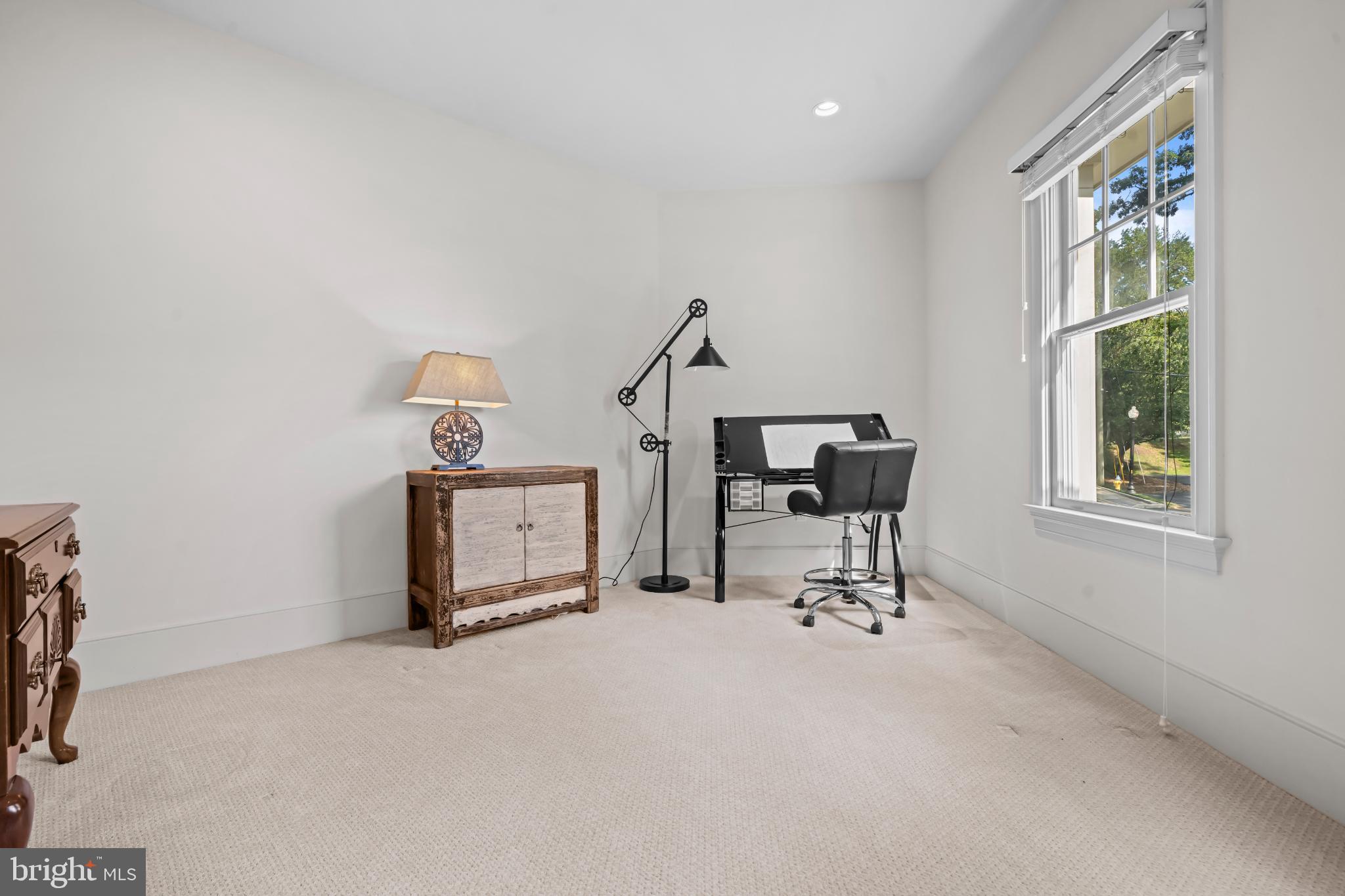 SHIRLEY WOODS - Residential