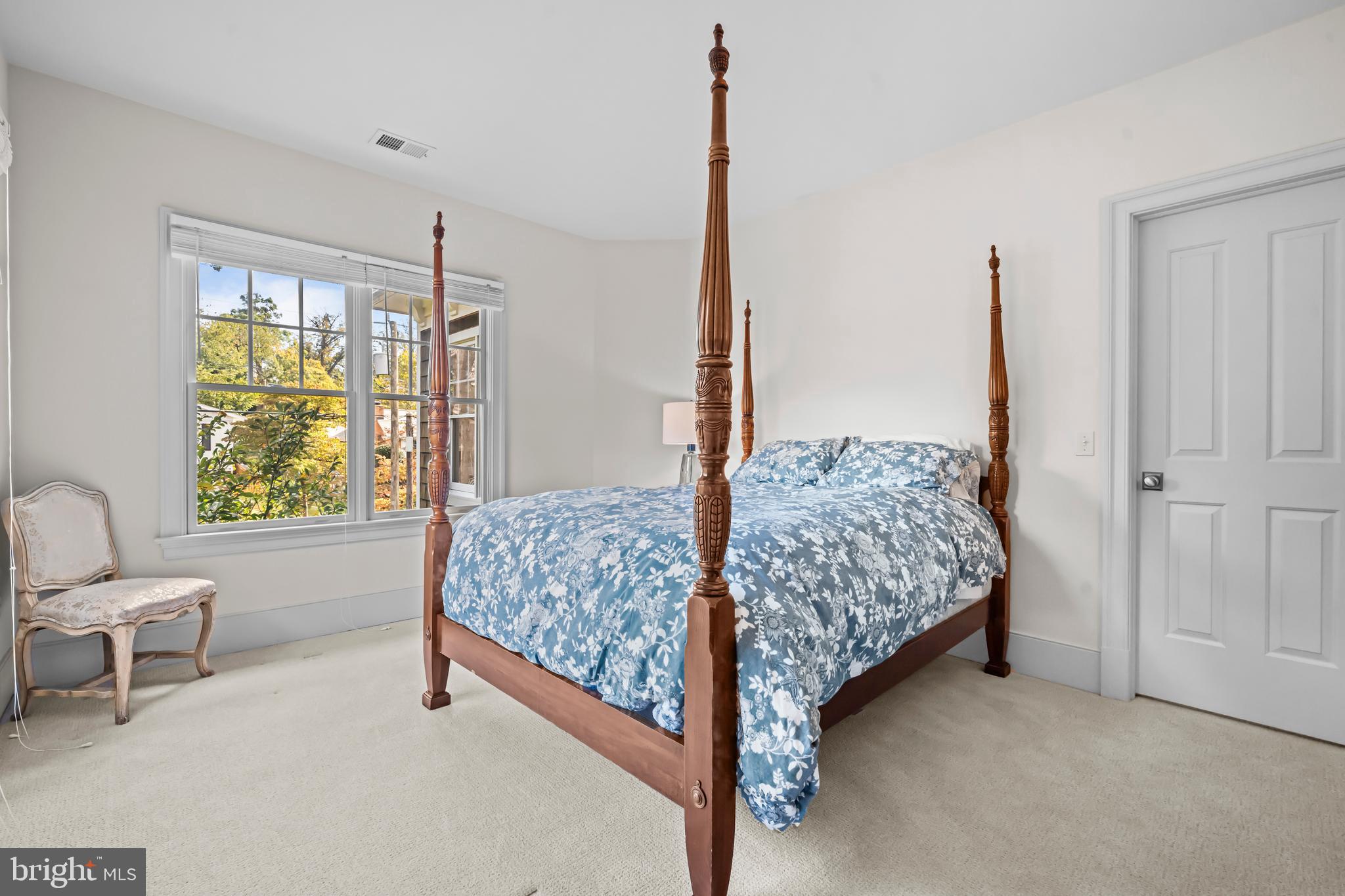 SHIRLEY WOODS - Residential