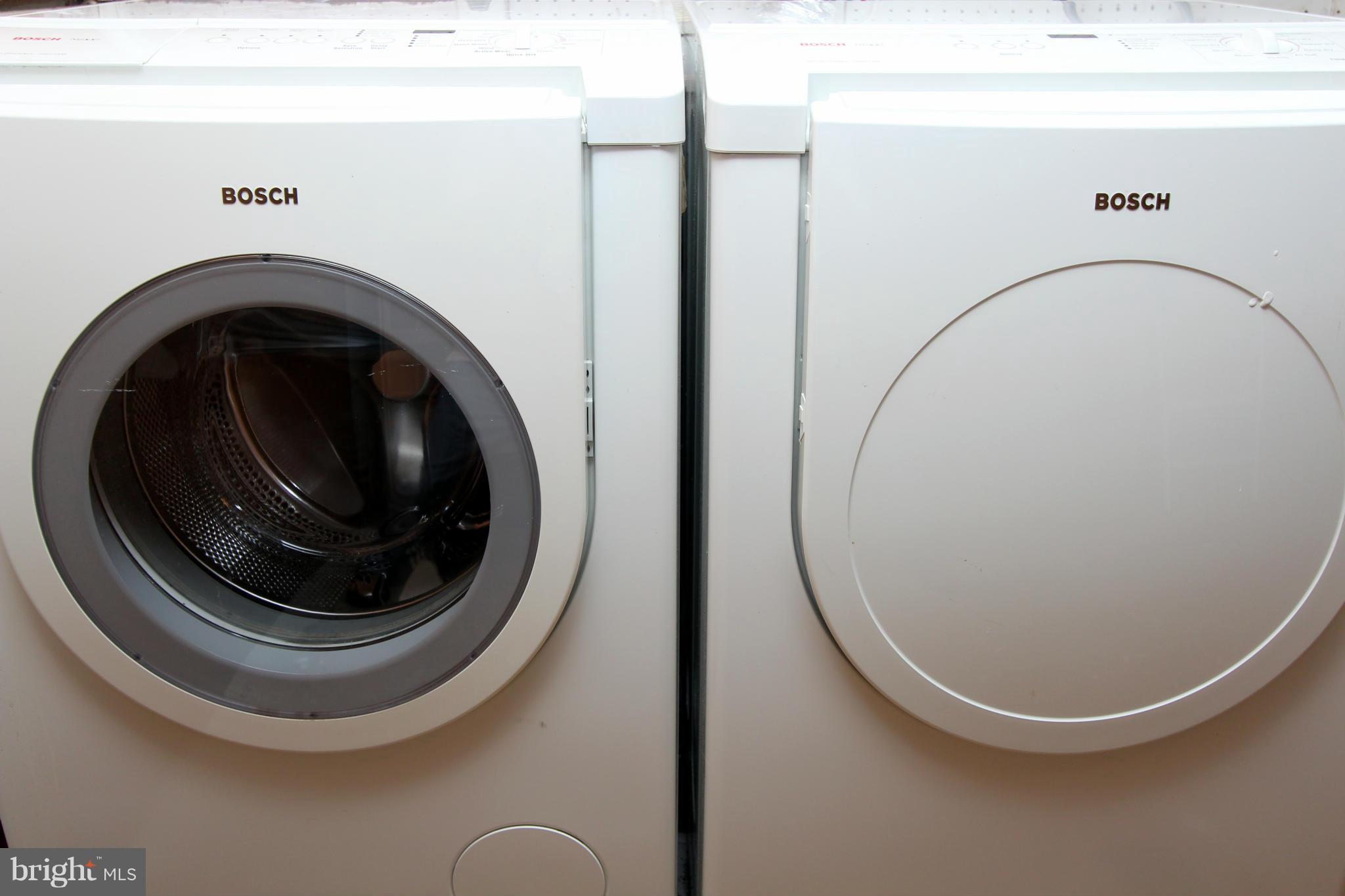 CARDINAL SQUARE - Residential