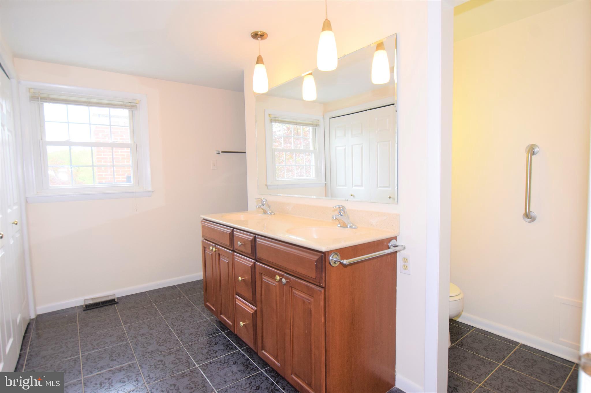 WINCHESTER PARK - Residential