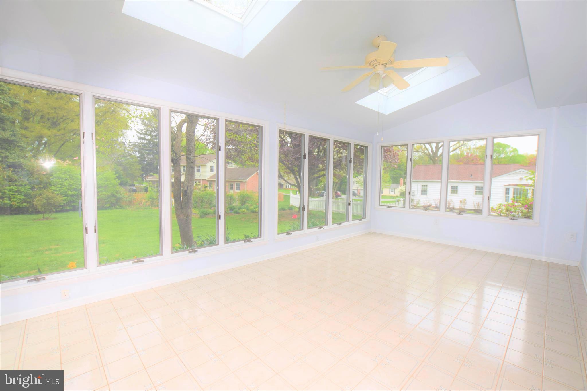 WINCHESTER PARK - Residential