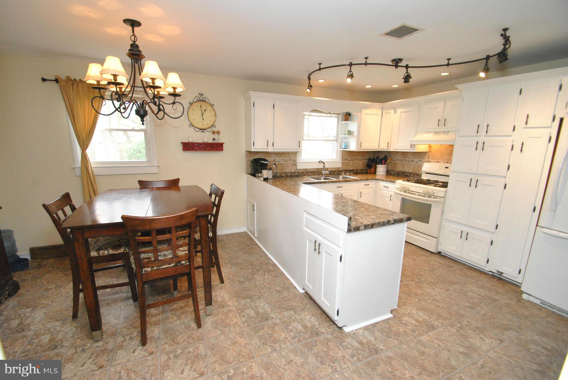 RONLEIGH HEIGHTS - Residential