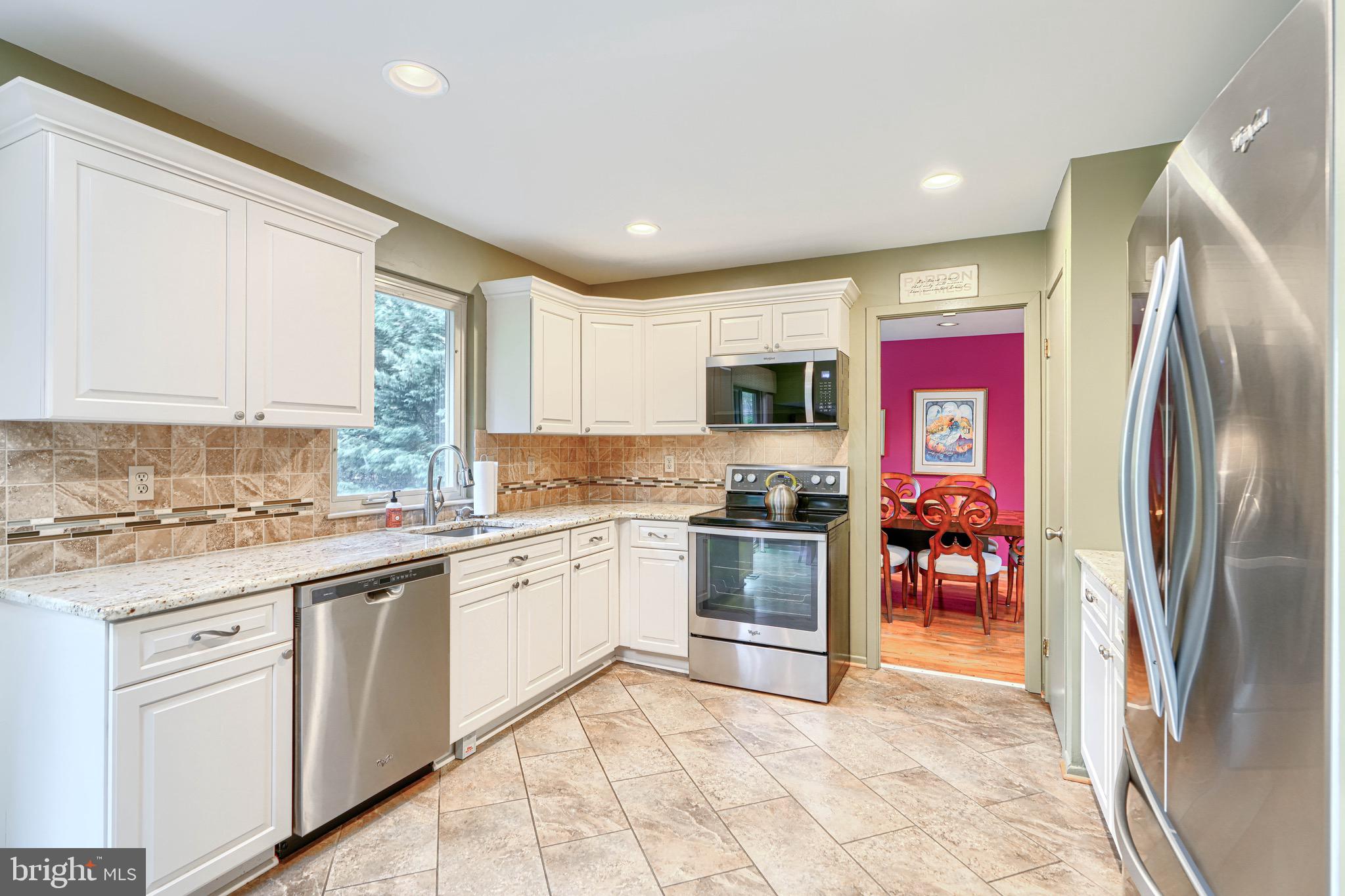VELVET HILLS - Residential