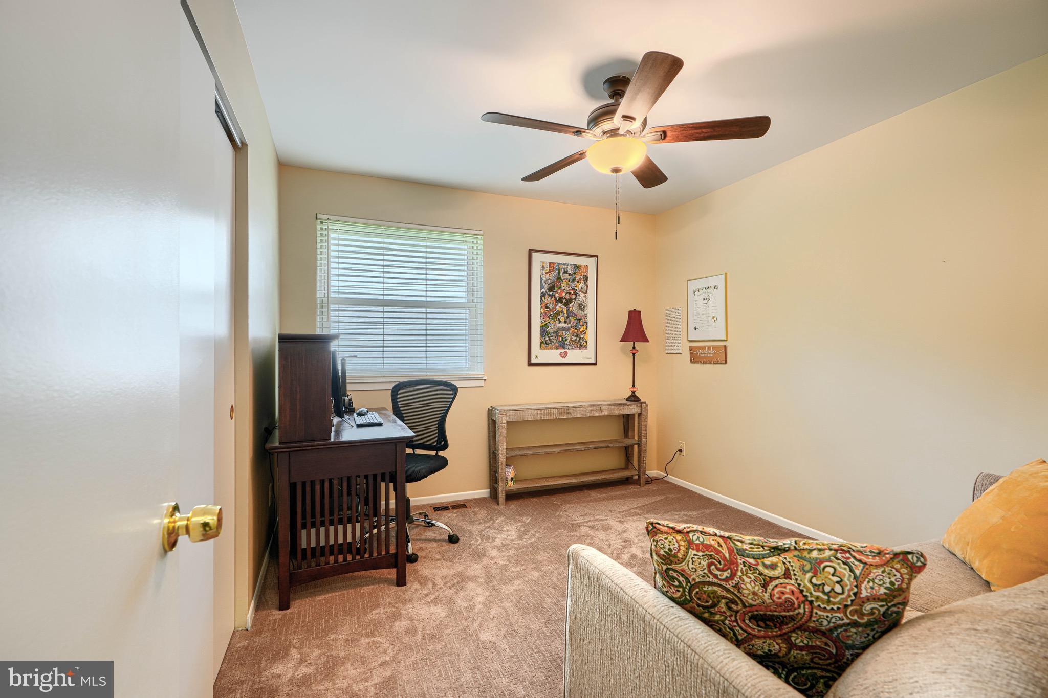 VELVET HILLS - Residential