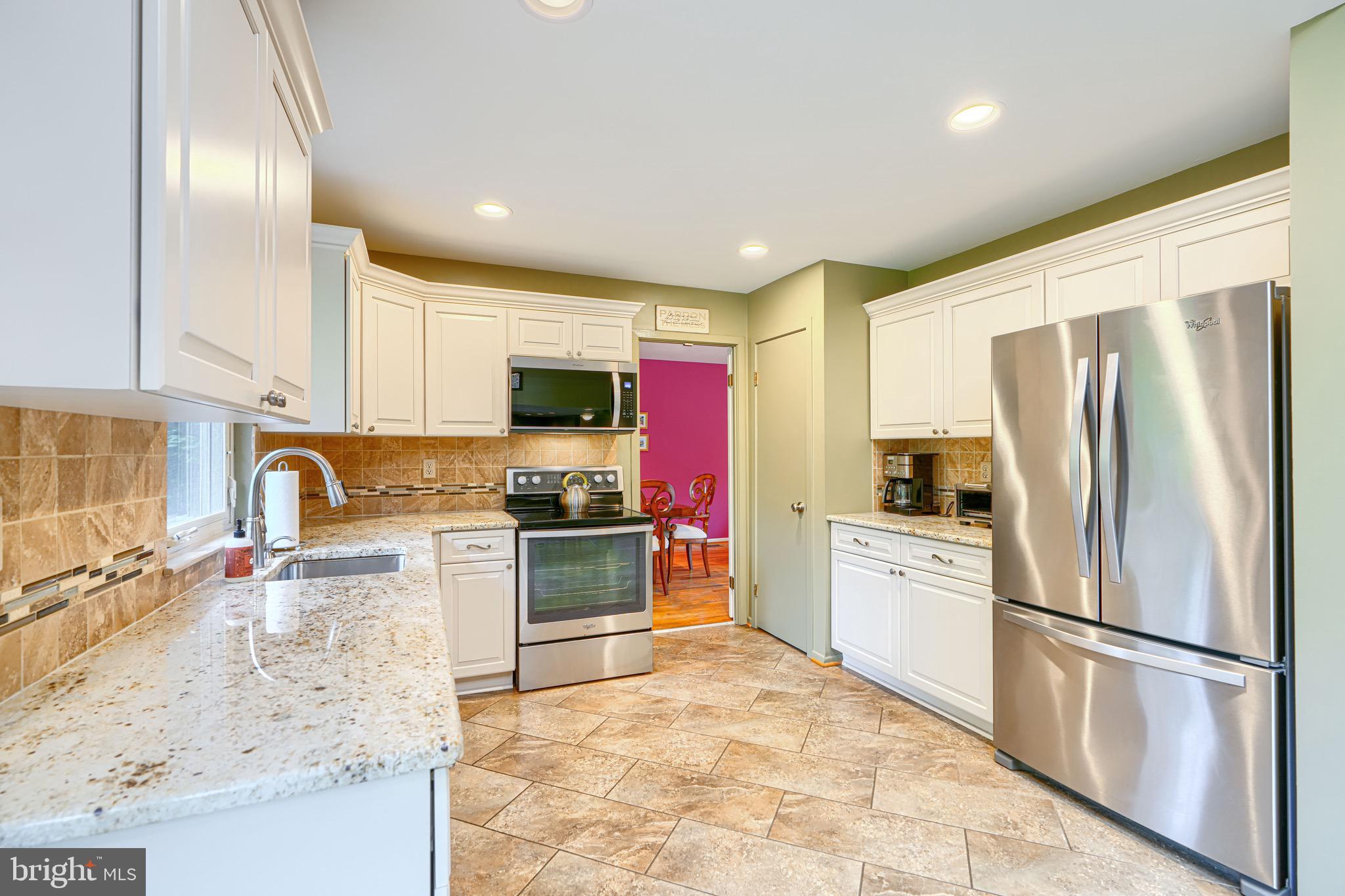 VELVET HILLS - Residential