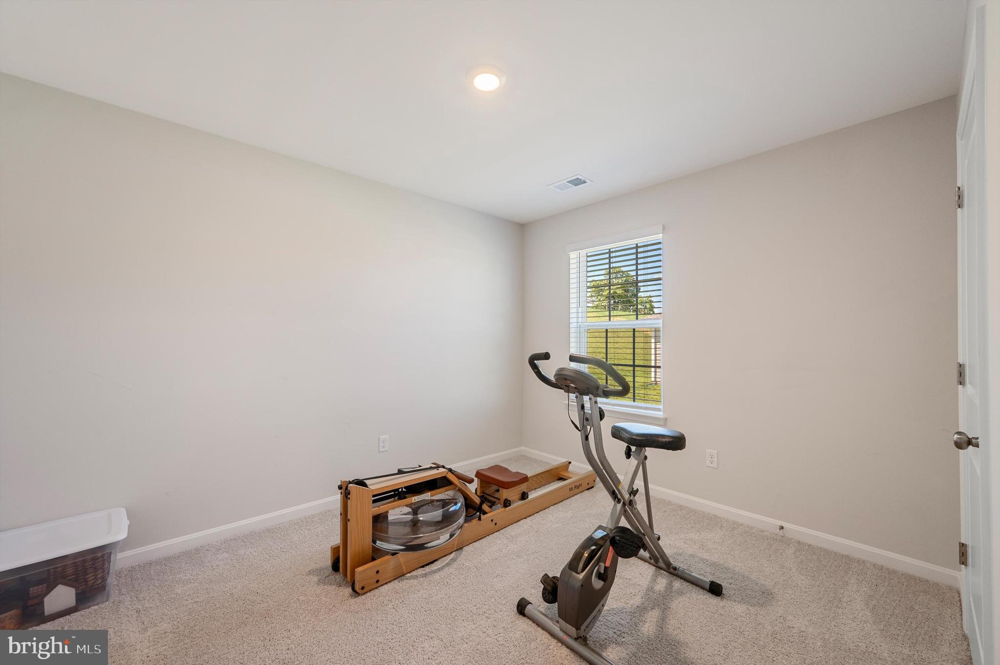 MAGNOLIA SPRINGS - Residential Lease