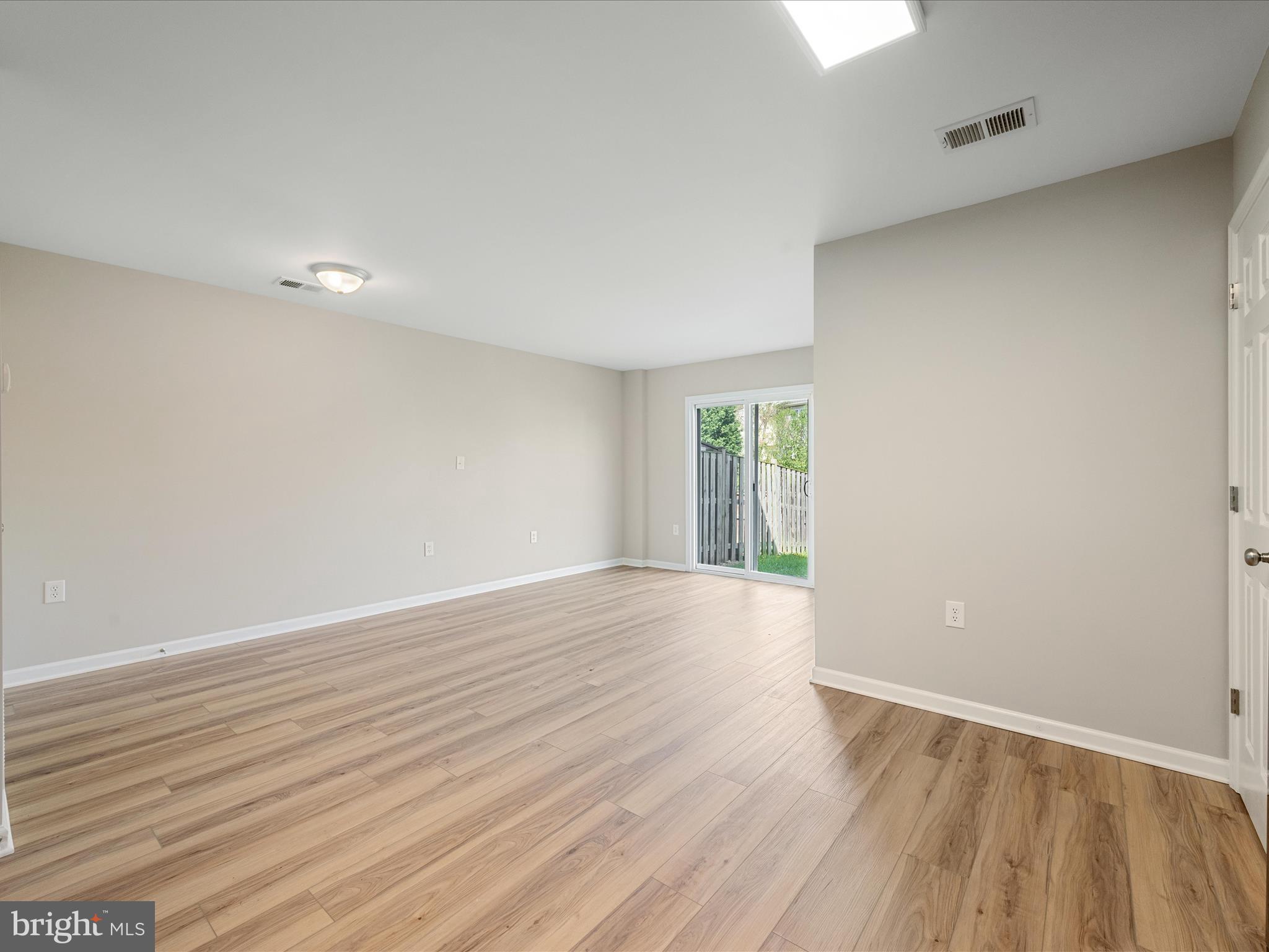 PRENTISS POINT - Residential