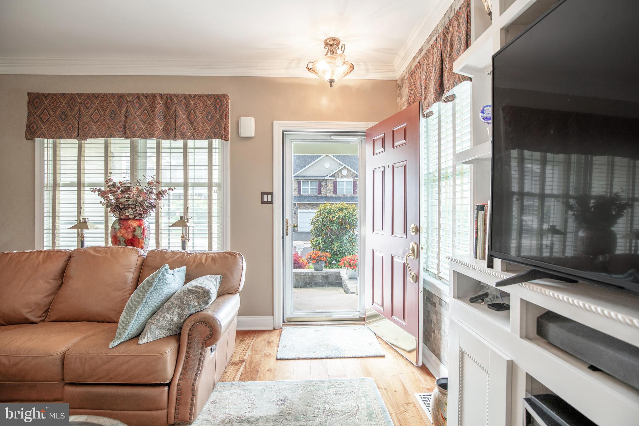 WOODHAVEN HILLS - Residential
