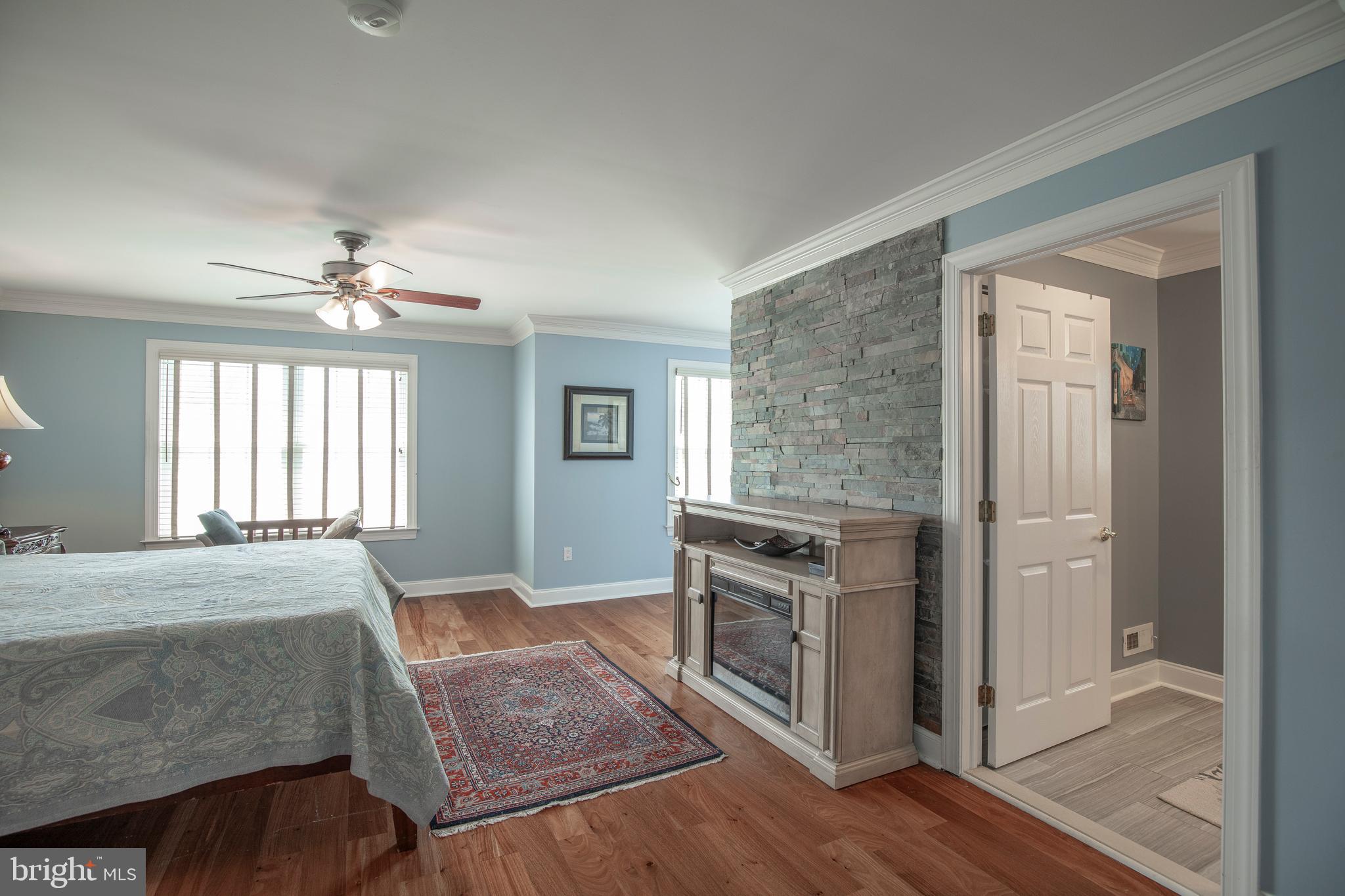 WOODHAVEN HILLS - Residential