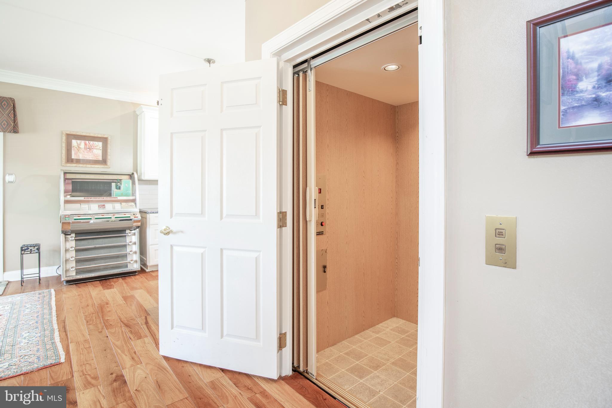 WOODHAVEN HILLS - Residential