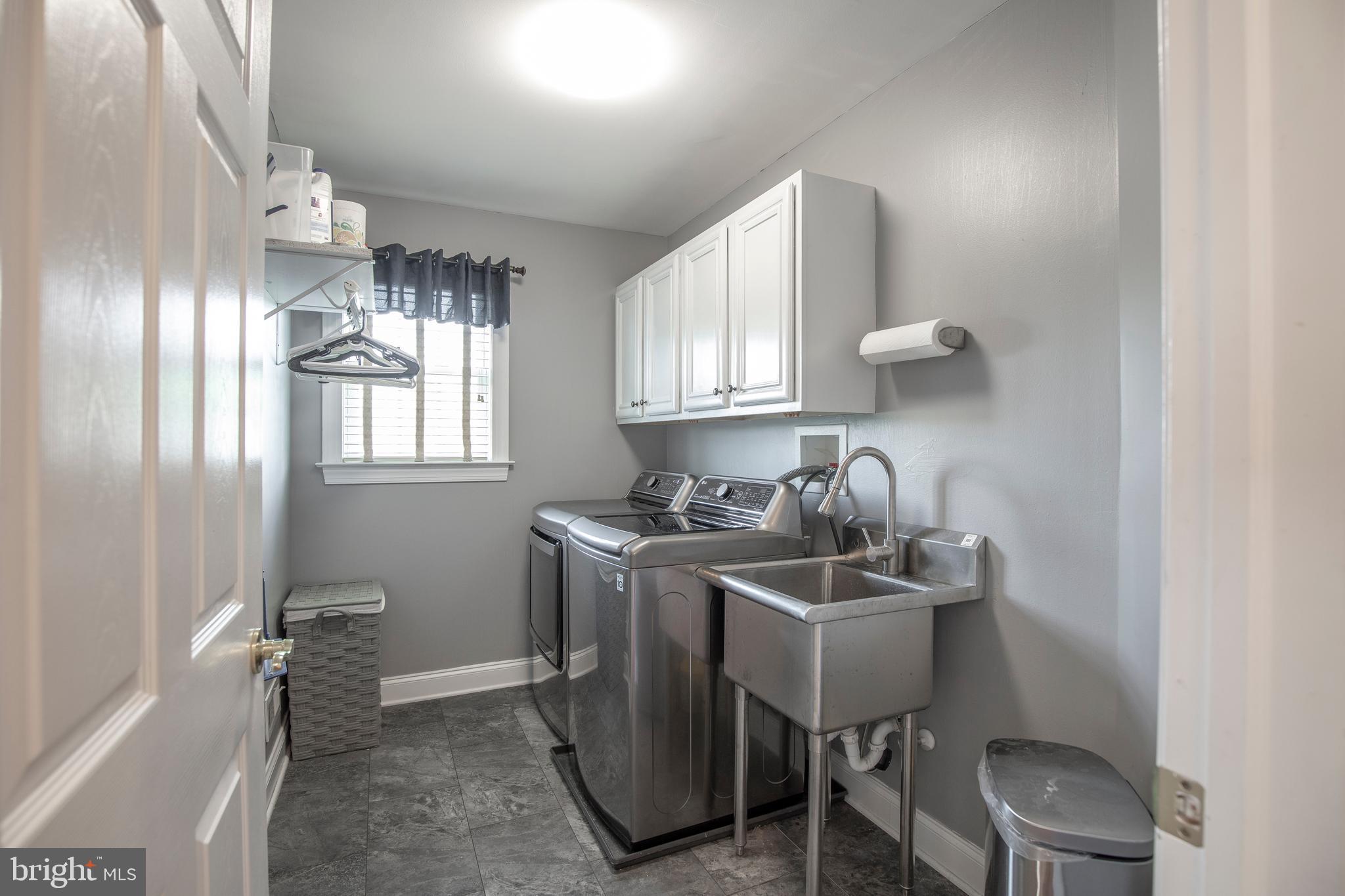 WOODHAVEN HILLS - Residential