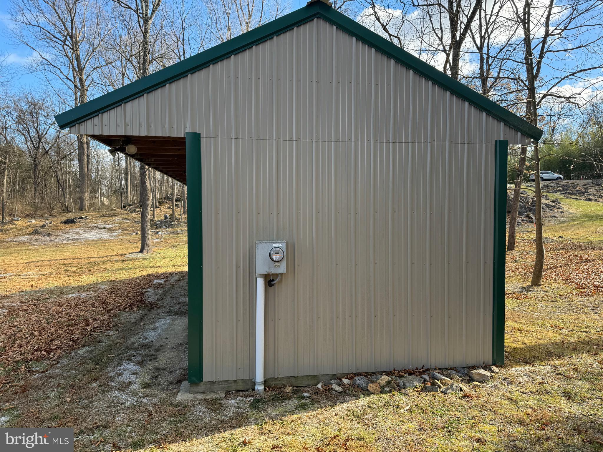 POTOMAC RIVER FARMS - Land