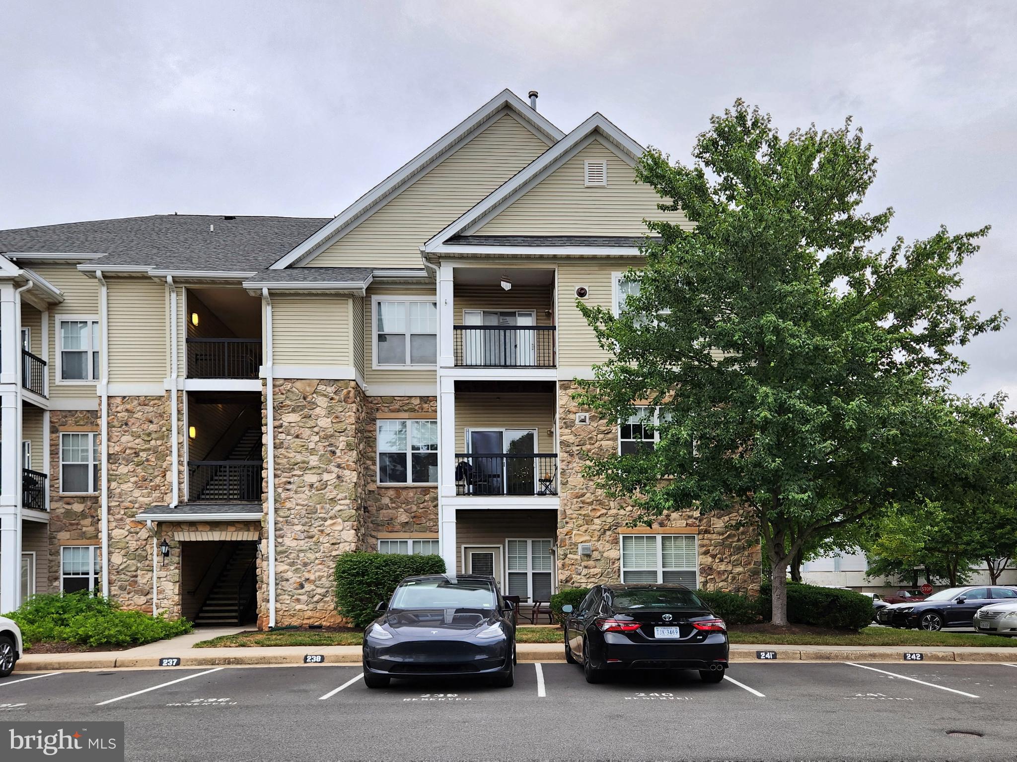STONEGATE AT FAIRCREST - Residential Lease