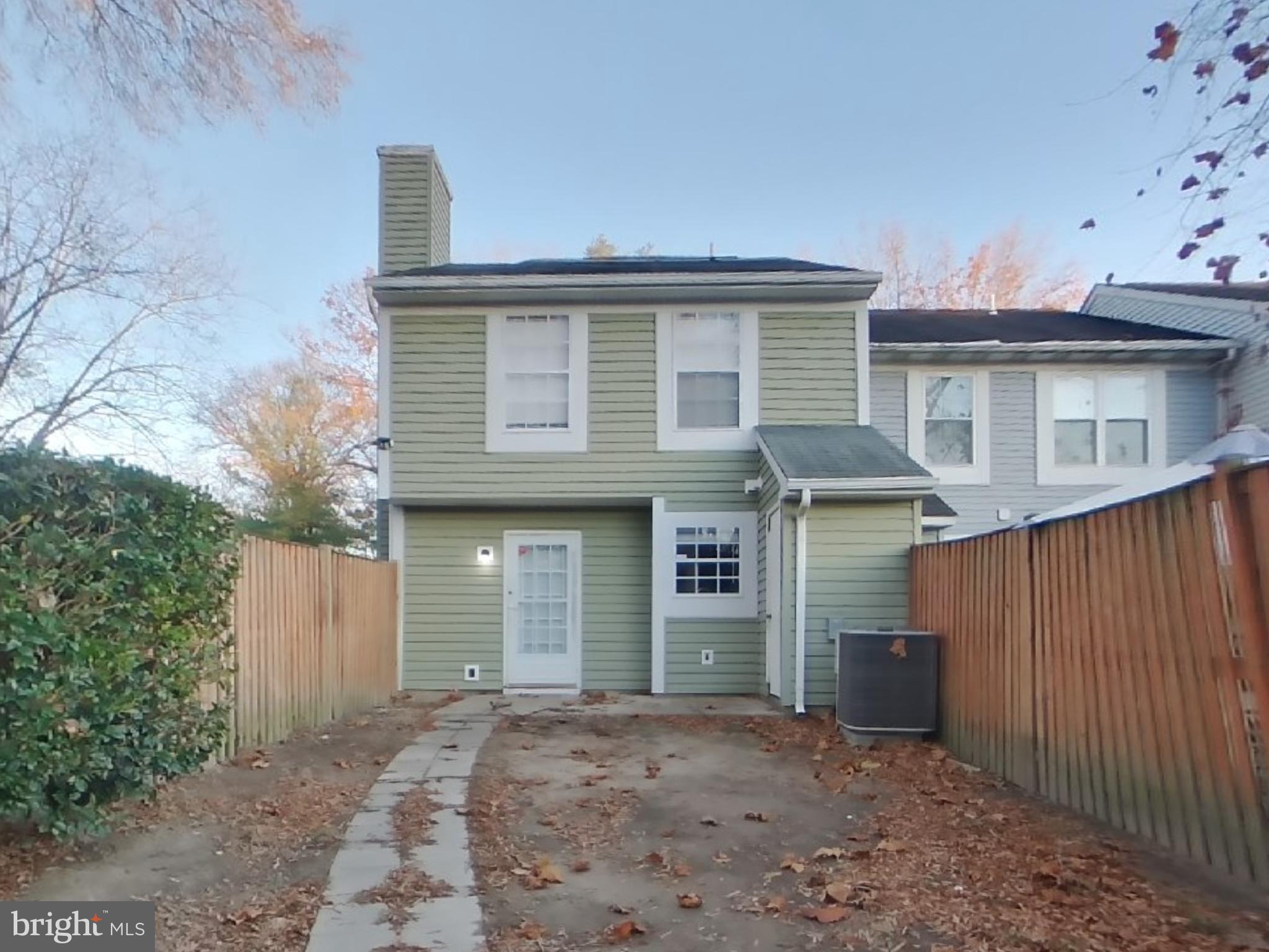 ST CHARLES SUB - LANCASTER - Residential Lease